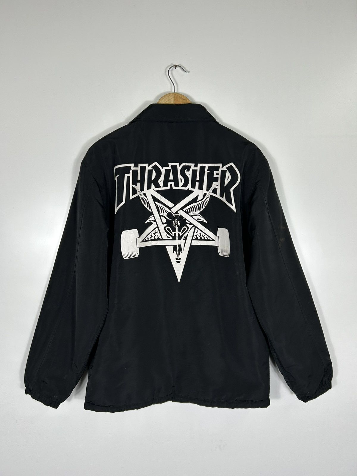 Thrasher Y2K Thrasher Sherpa-Lined Coach Jacket – Black Skateboarding Size US M / EU 48-50 / 2 - 1 Thumbnail