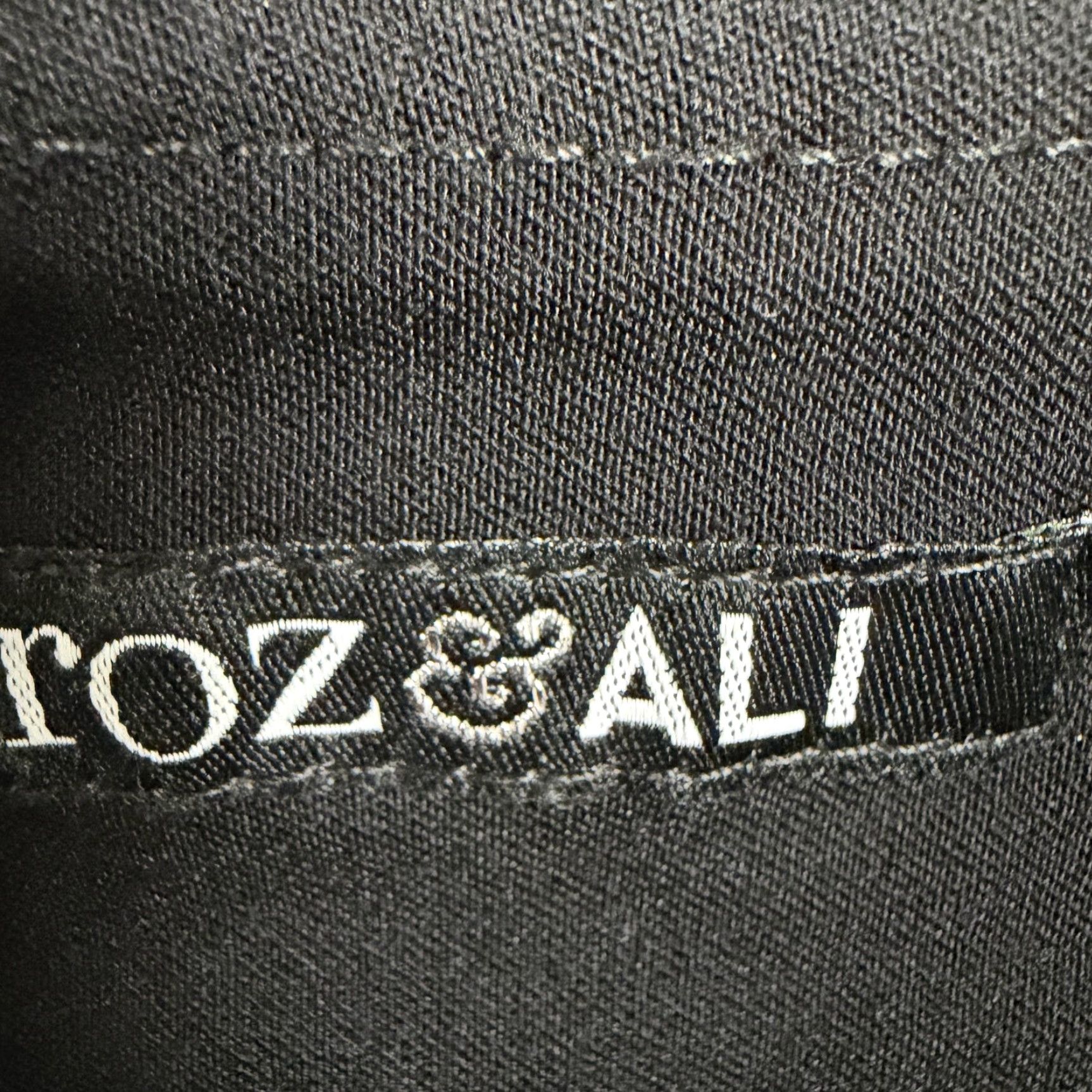 Vintage Roz & Ali Ankle Pants Women 16 Black Rhinestone Hem Stretch Ponte Office Casual Plus Size 26.5 Inseam Pant Womens Size 38" / US 16 / IT 52 - 6 Thumbnail