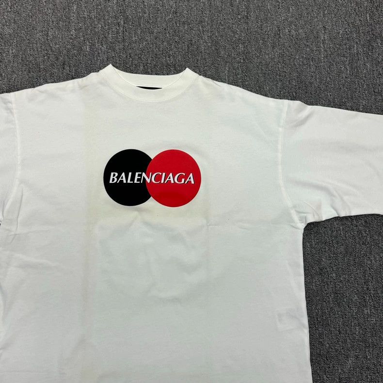 Balenciaga Balenciaga White MasterCard logo printed short sleeve T-sh Size US S / EU 44-46 / 1 - 3 Thumbnail