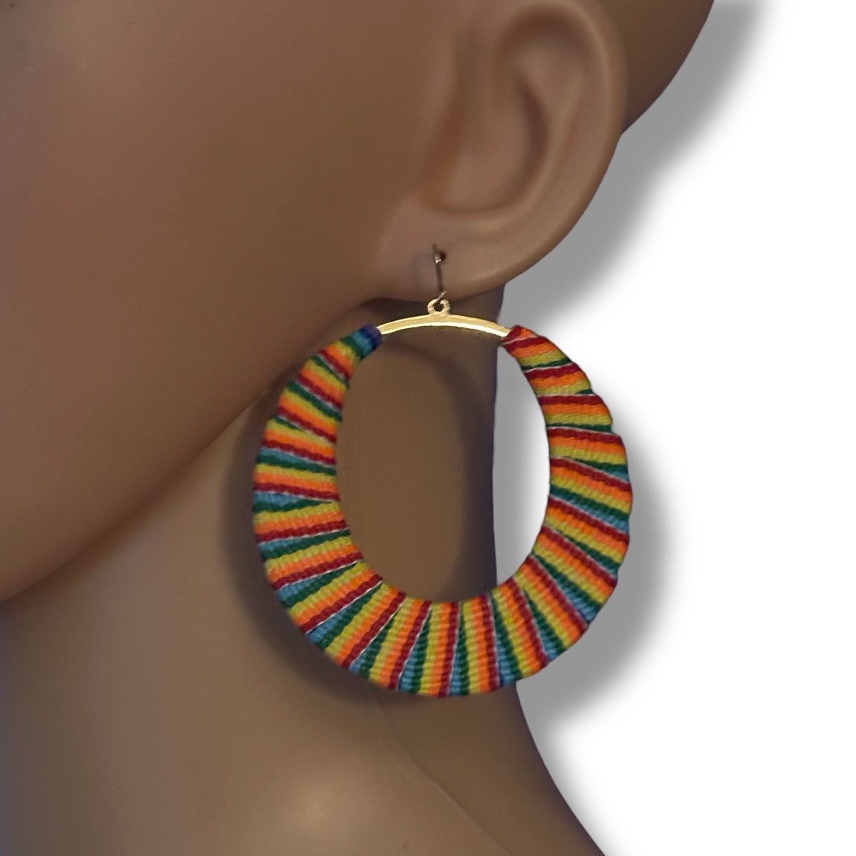 Other Bohemian rainbow woven hoop earrings Size ONE SIZE - 2 Thumbnail