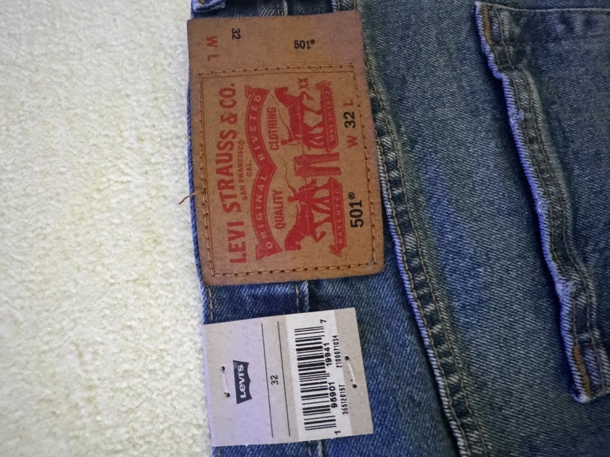 Other ChrisSmokes Money jean shorts Size US 32 / EU 48 - 2 Thumbnail