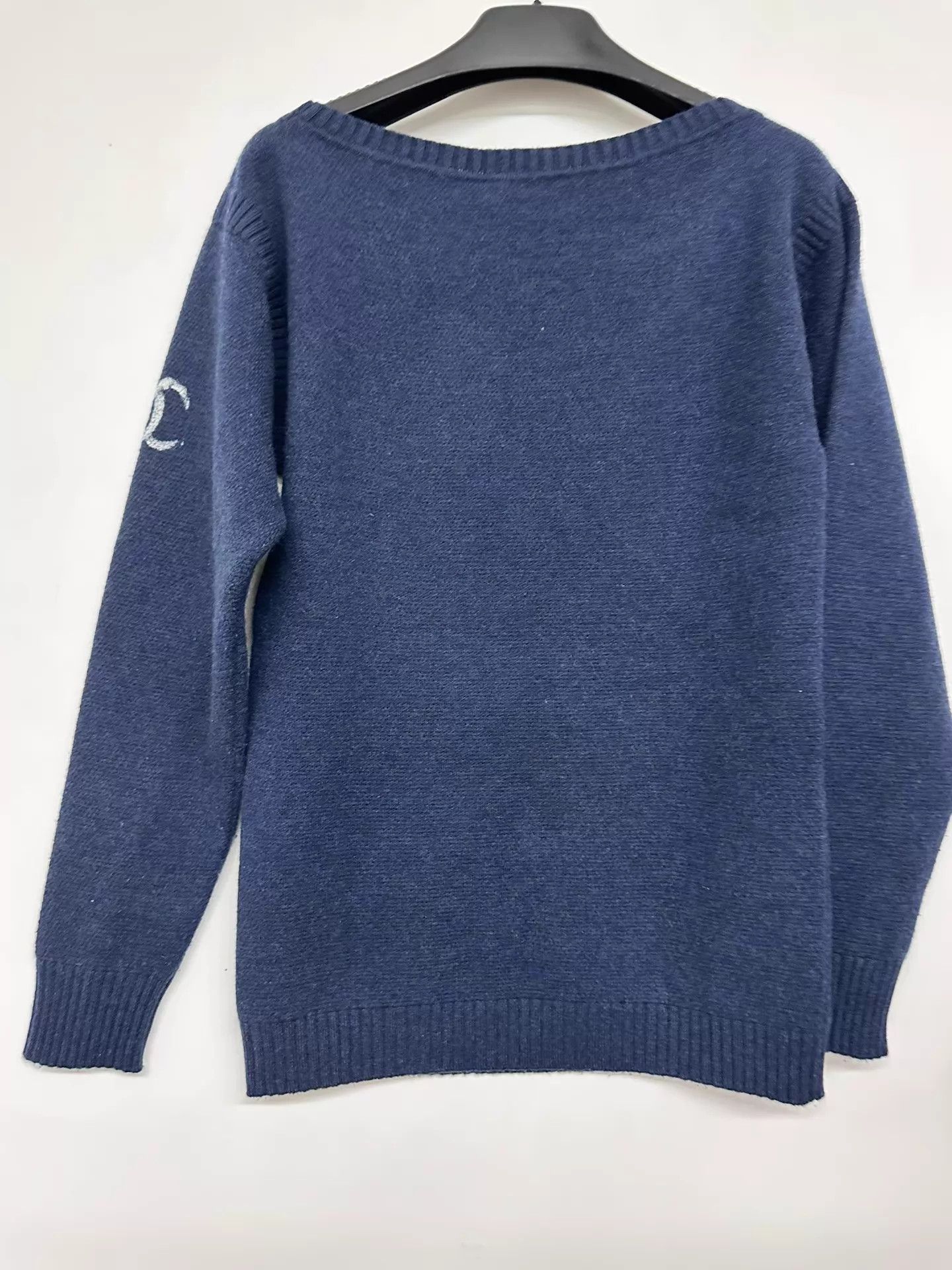 Chanel Chanel Sweater 34 Size XS / US 0-2 / IT 36-38 - 2 Thumbnail