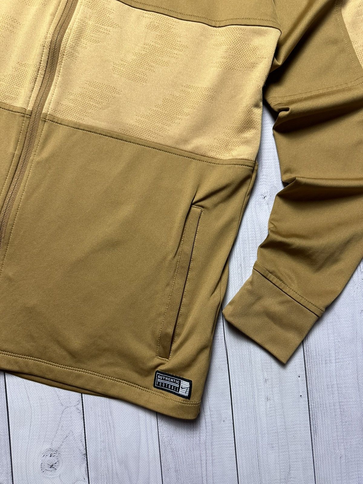 Nike × Vintage Vintage Nike Inter Milan soccer tracksuit size L gold rare Size US L / EU 52-54 / 3 - 5 Thumbnail