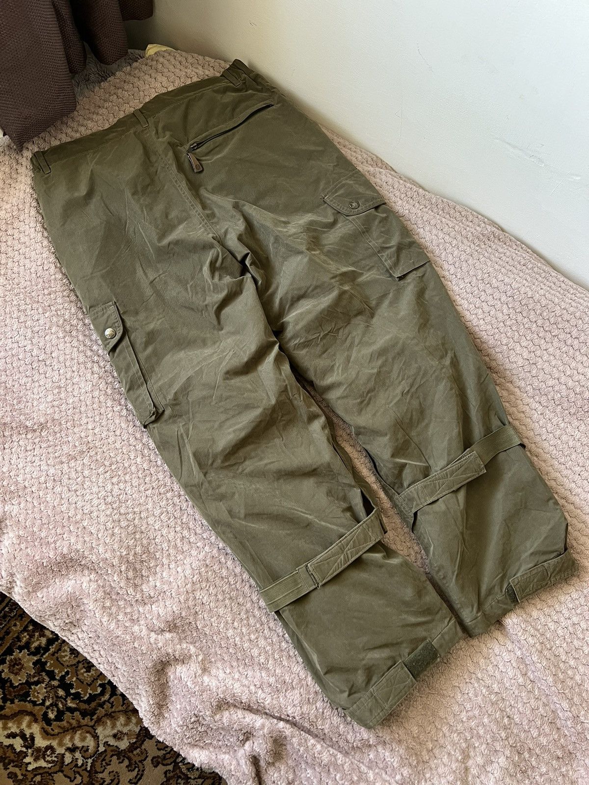 Japanese Brand × Vintage Vintage outdoor japan style nylon cargo pants if 6 was 9 Size US 31 - 4 Thumbnail