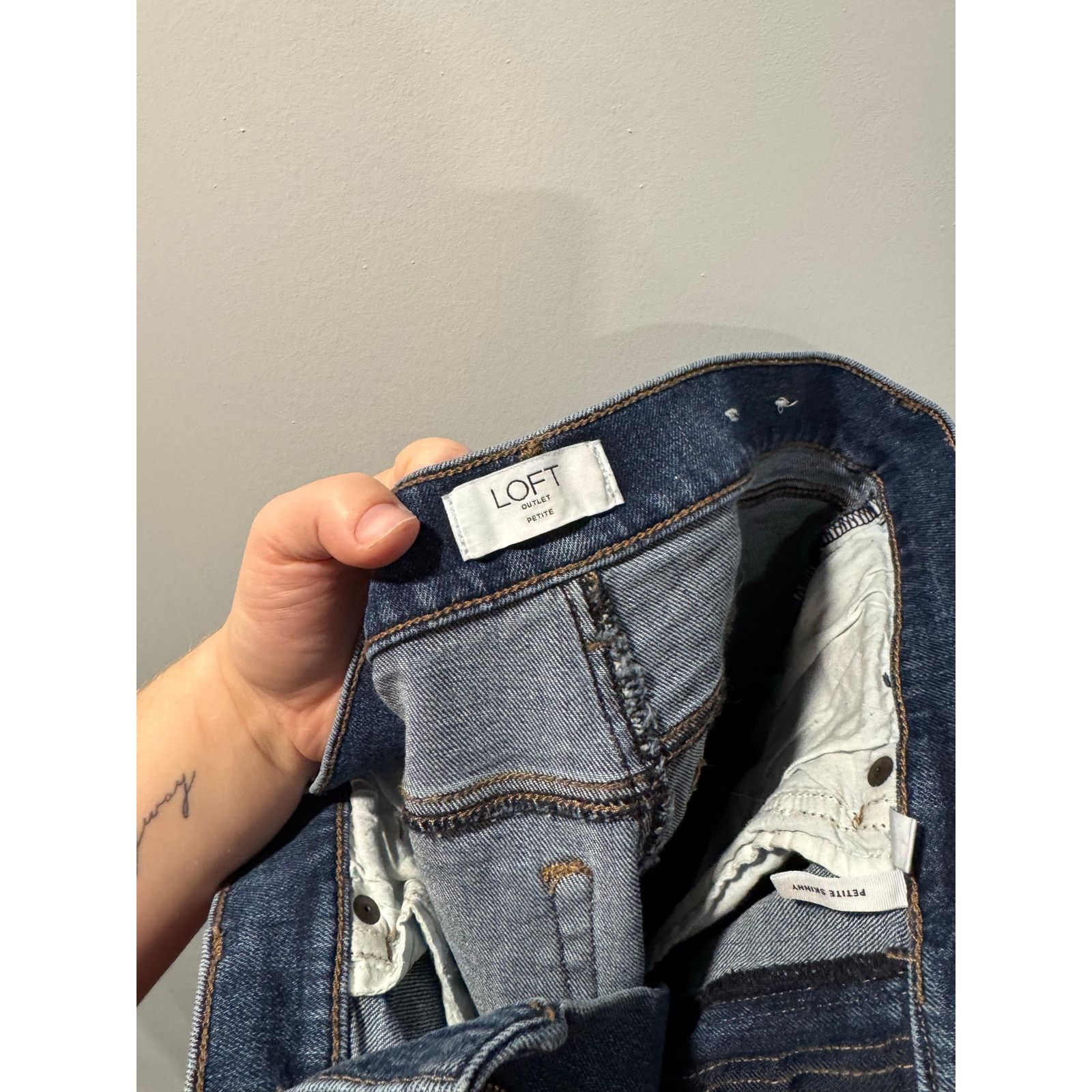 Loft Loft Skinny Jeans Size 4 Petite Size 27" / US 4 / IT 40 - 3 Thumbnail
