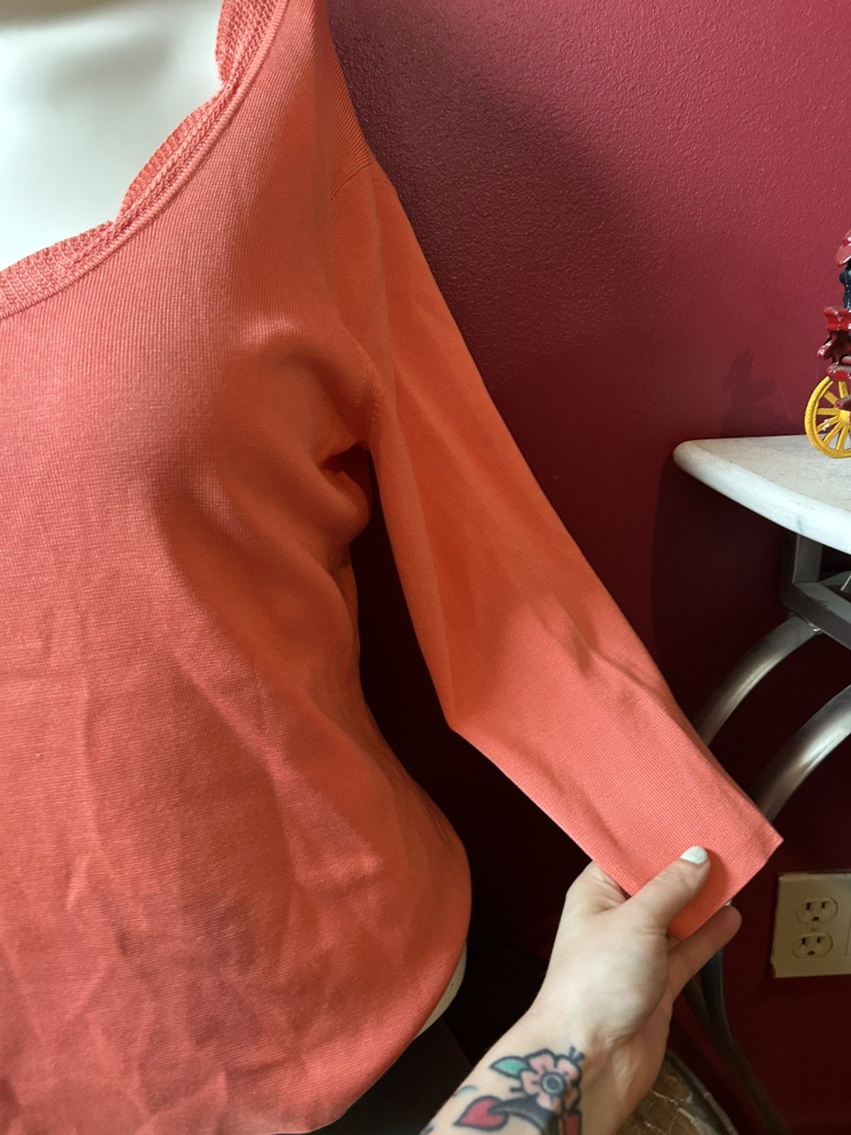 Ann Taylor Ann Taylor Coral Lace Trim Large Long Sleeve Top Size L / US 10 / IT 46 - 4 Thumbnail
