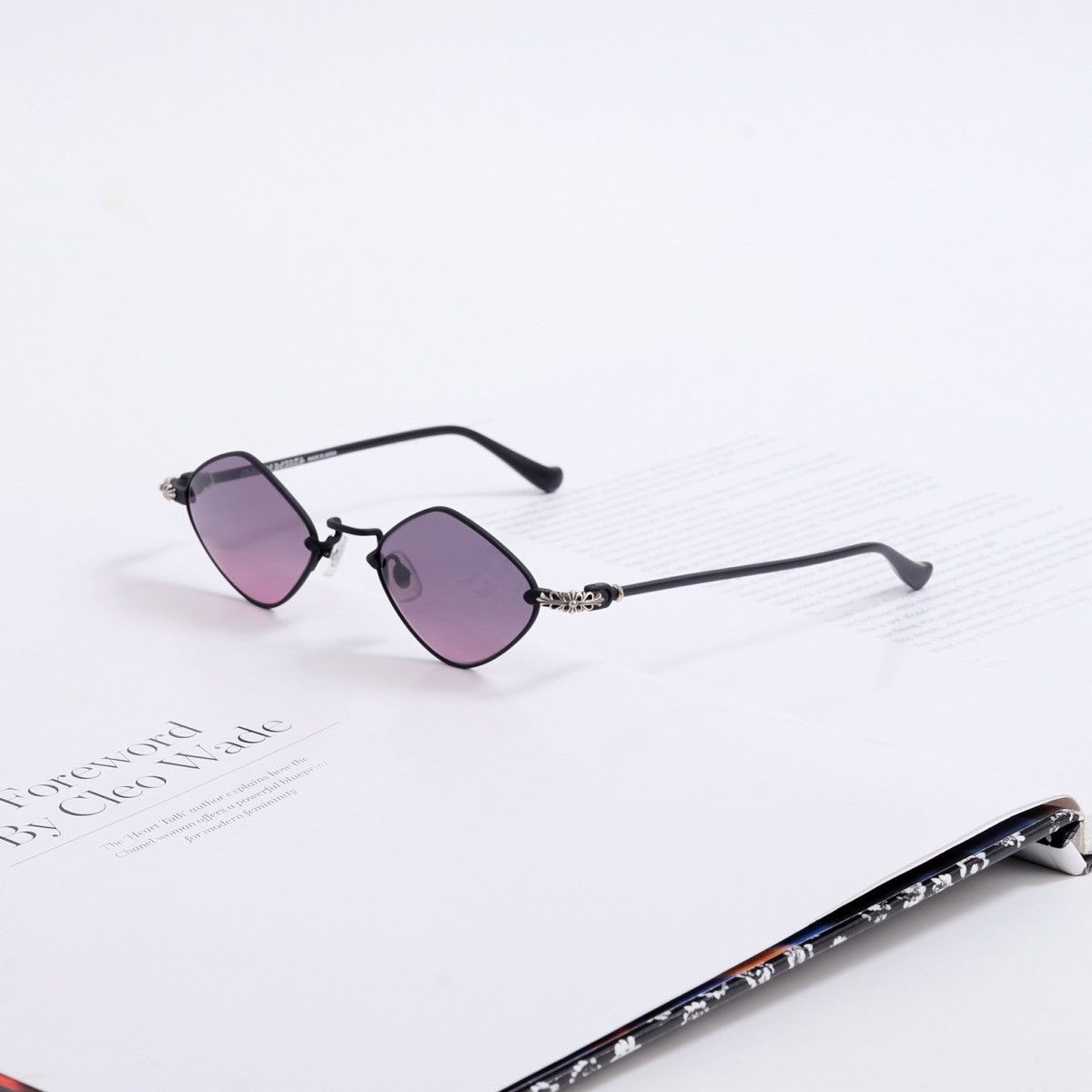 Chrome Hearts CHROME HEARTS DIAMOND DOG MATTE BLACK/MATTE BLACK/PLASTIC SUNGLASSES Size ONE SIZE - 1 Thumbnail