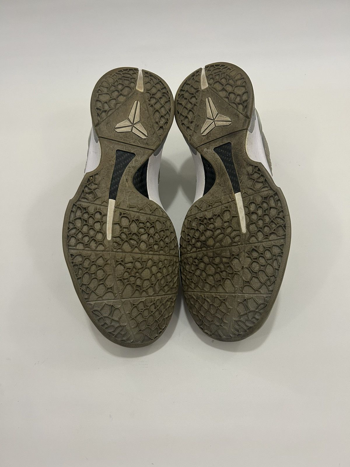 Nike Nike Kobe VI “Metallic Silver” Size US 12 / EU 45 - 7 Thumbnail