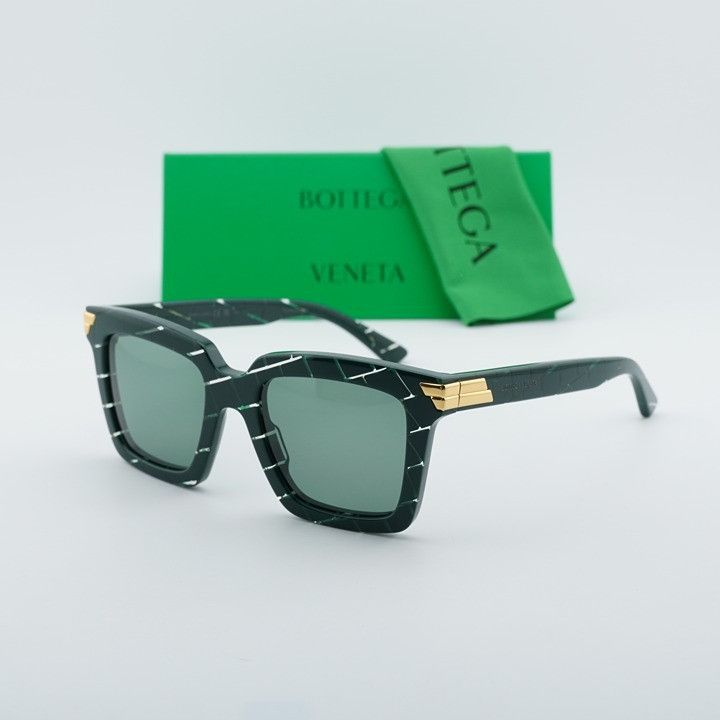 Bottega Veneta Bottega Veneta BV1005S 008 Sunglasses Green Square Frame Size ONE SIZE - 10 Thumbnail