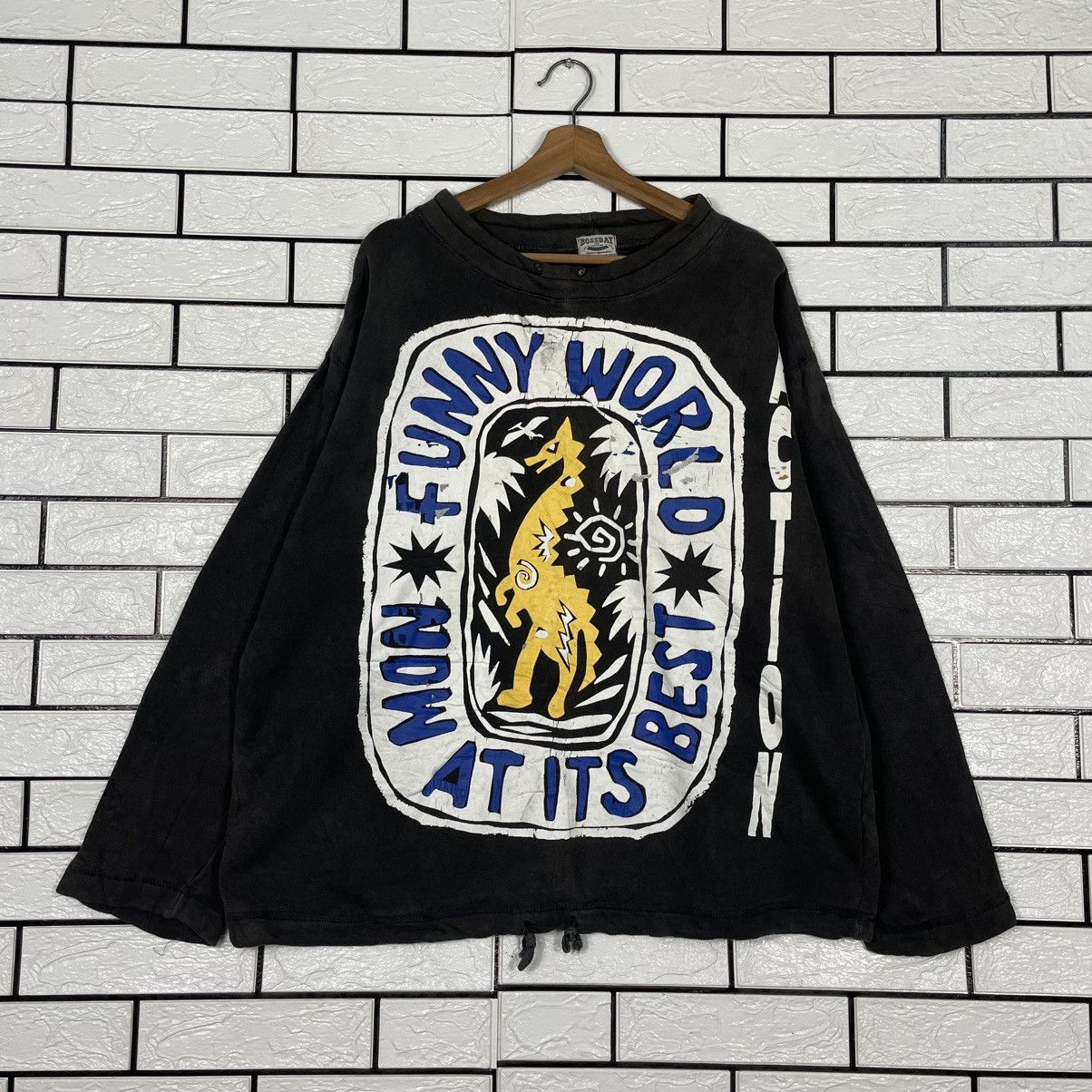 Japanese Brand Japanese Brand Bossbat Funny Wall Sweatshirt Size US M / EU 48-50 / 2 - 1 Thumbnail