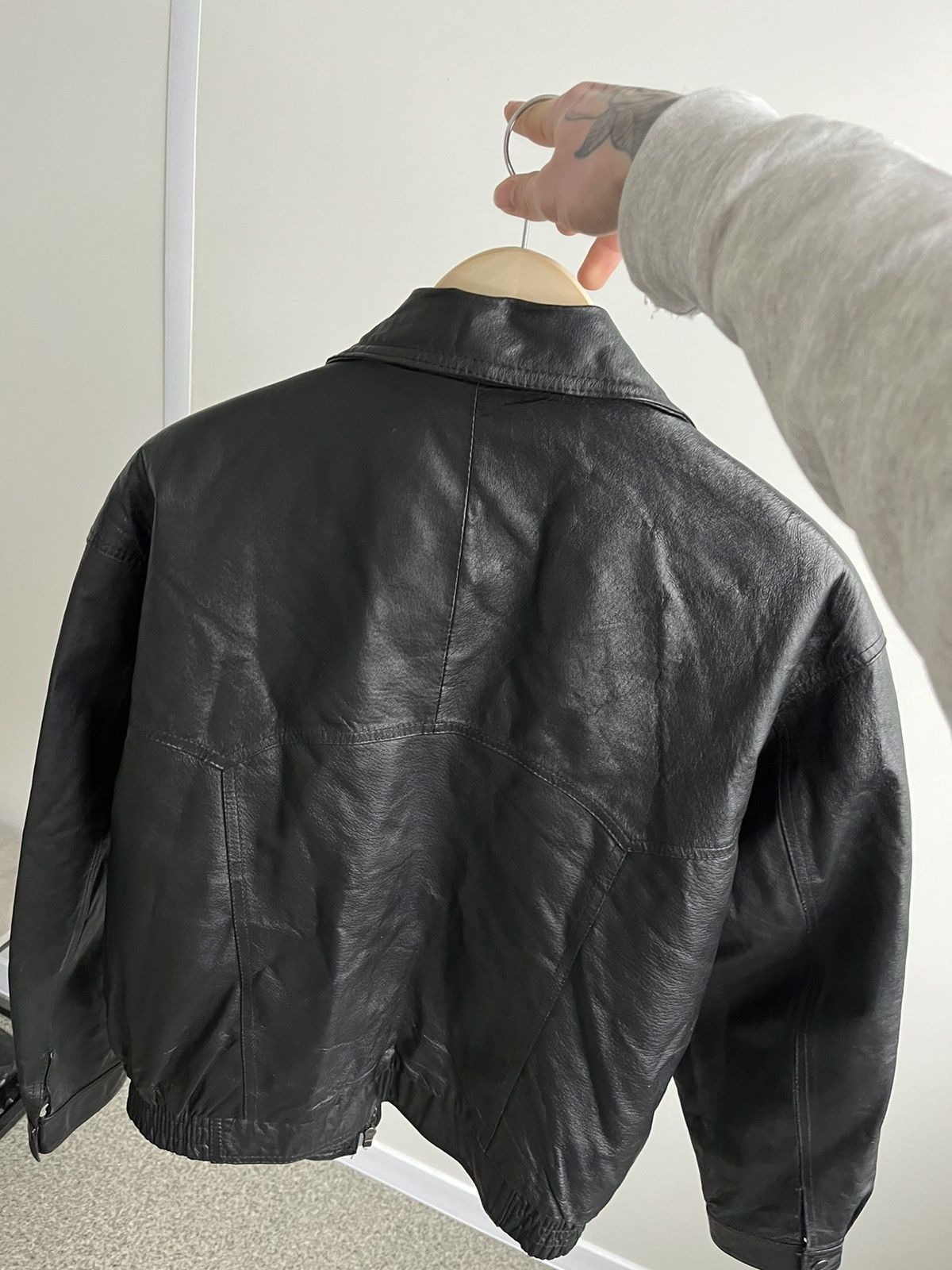 Vintage Vintage 90’s Leather Jacket Medium Size US M / EU 48-50 / 2 - 12 Thumbnail