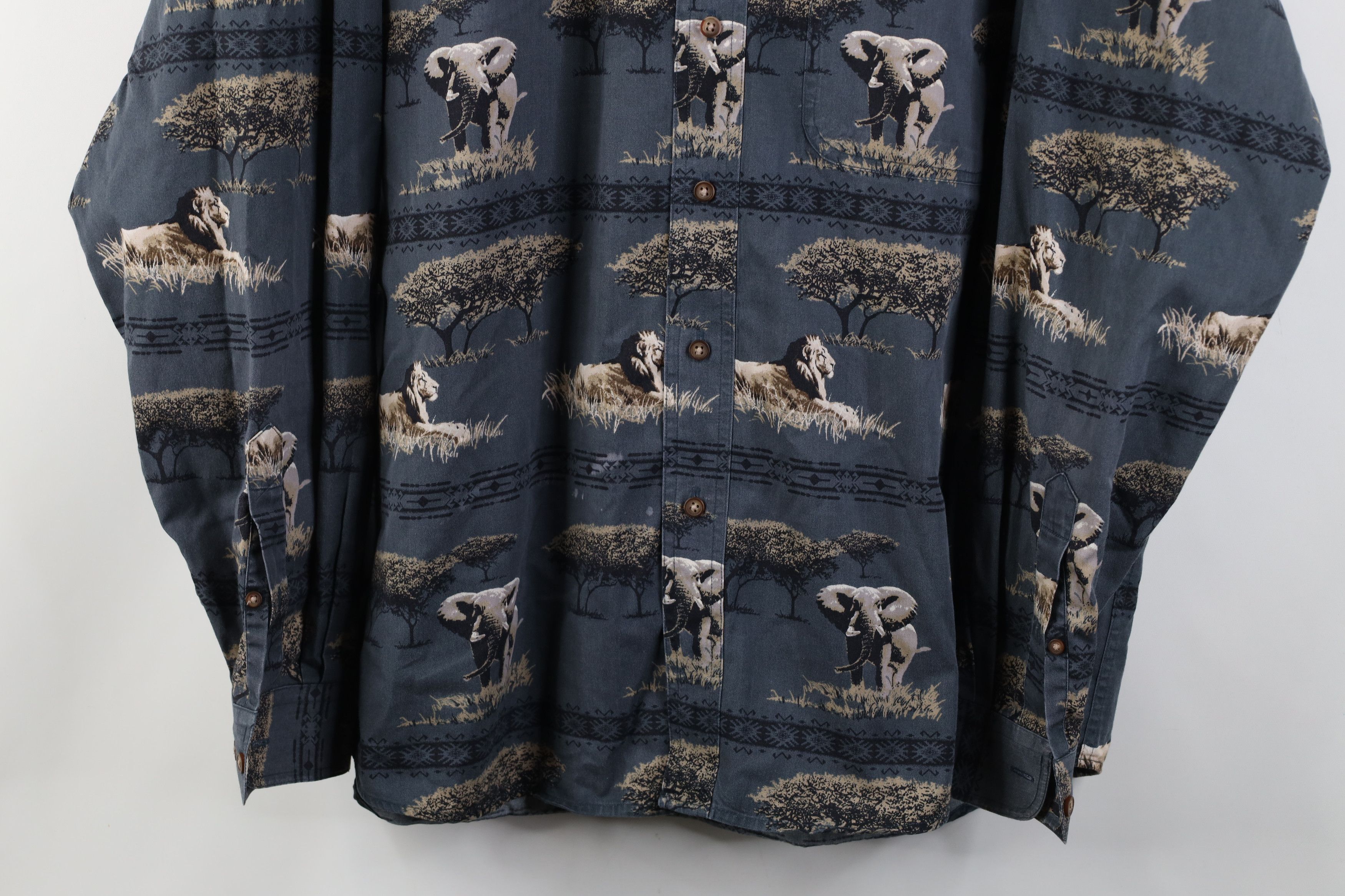 Vintage Vintage 90s Streetwear Elephant All Over Print Button Shirt Size US L / EU 52-54 / 3 - 3 Thumbnail