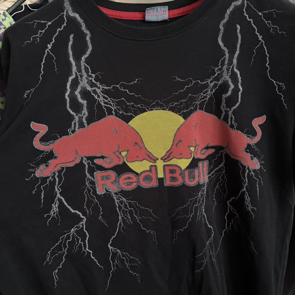 Vintage Vintage Y2K Red Bull T-Shirt Moto Punk ERD Grunge Size US M / EU 48-50 / 2 - 3 Thumbnail