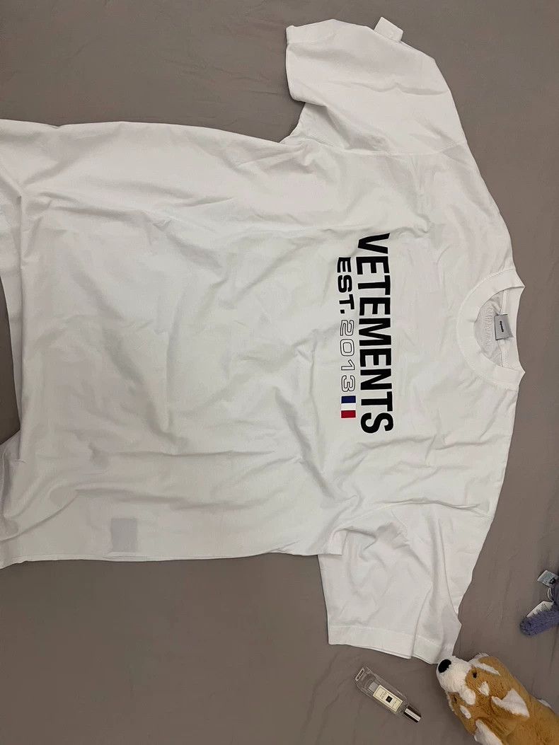 Vetements Vetements Short Sleeve Size US S / EU 44-46 / 1 - 1 Thumbnail
