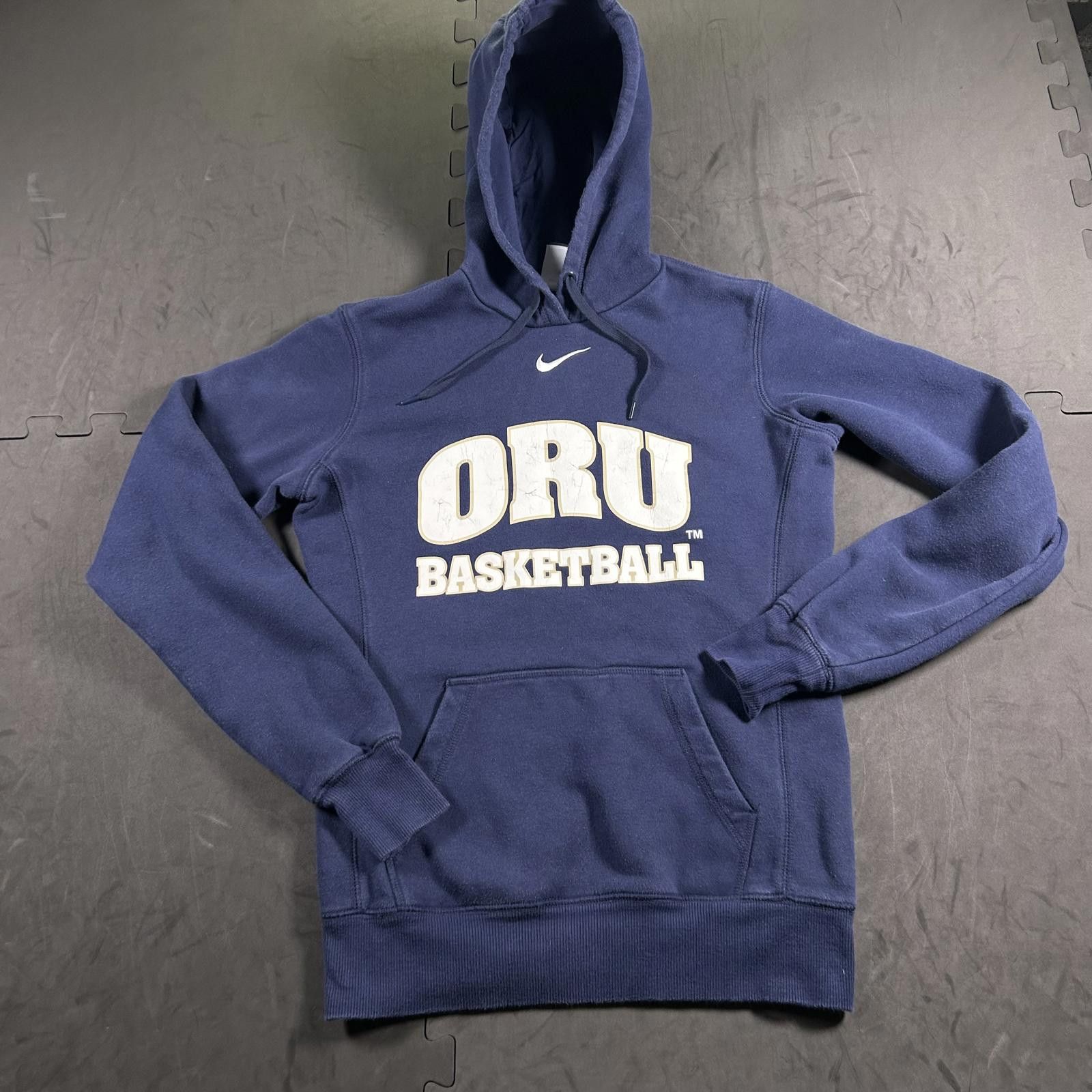 Nike Nike Men's Navy Blue ORU Basketball center swoosh Hoodie Size US S / EU 44-46 / 1 - 1 Thumbnail