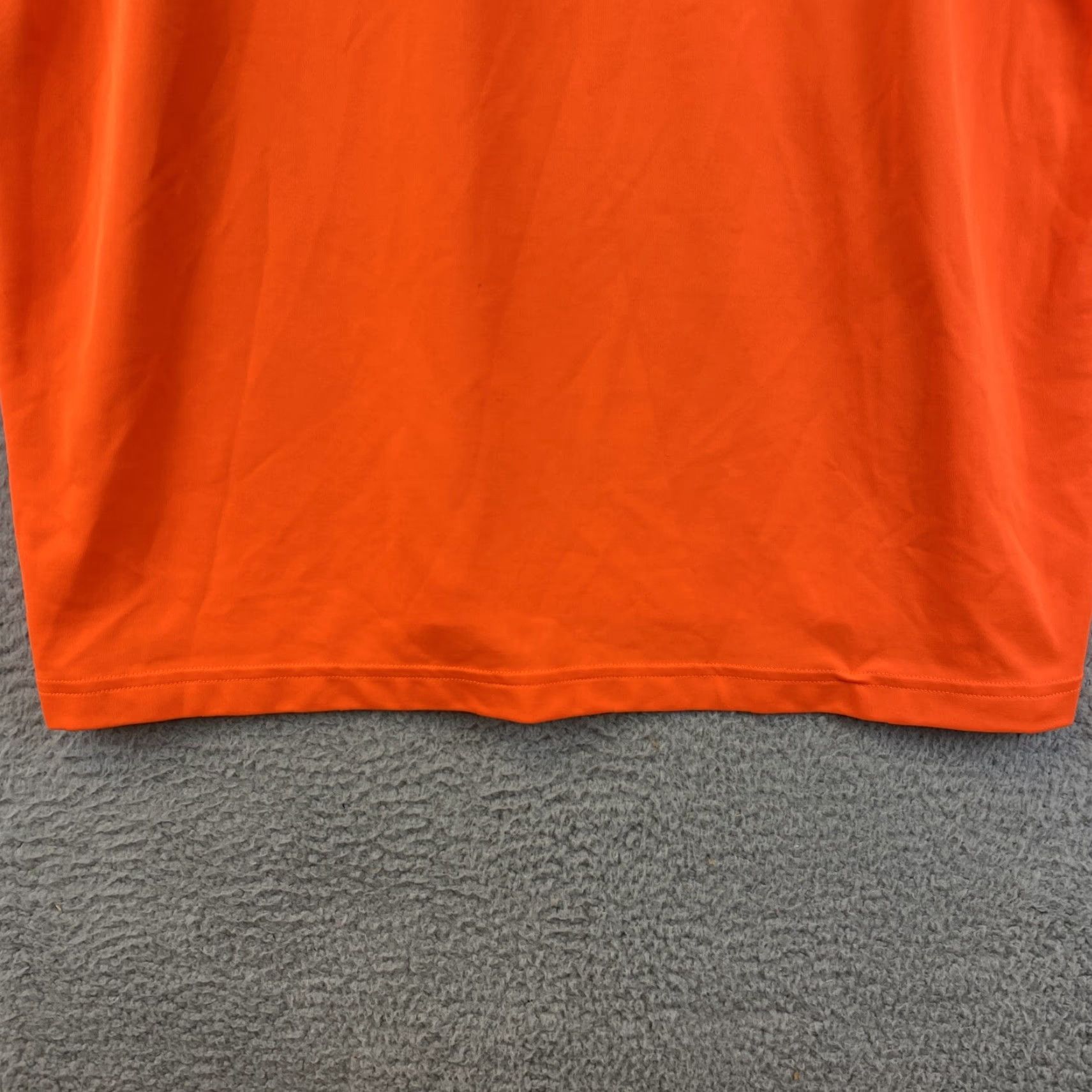 Under Armour VINTAGE? None. It's Under Armour Polo Shirt Men XL Orange Short Sleeve Golf Stretch—Under Armour Polo Shirt Men XL Orange Short Sleeve Golf Shirt Size US XL / EU 56 / 4 - 2 Thumbnail