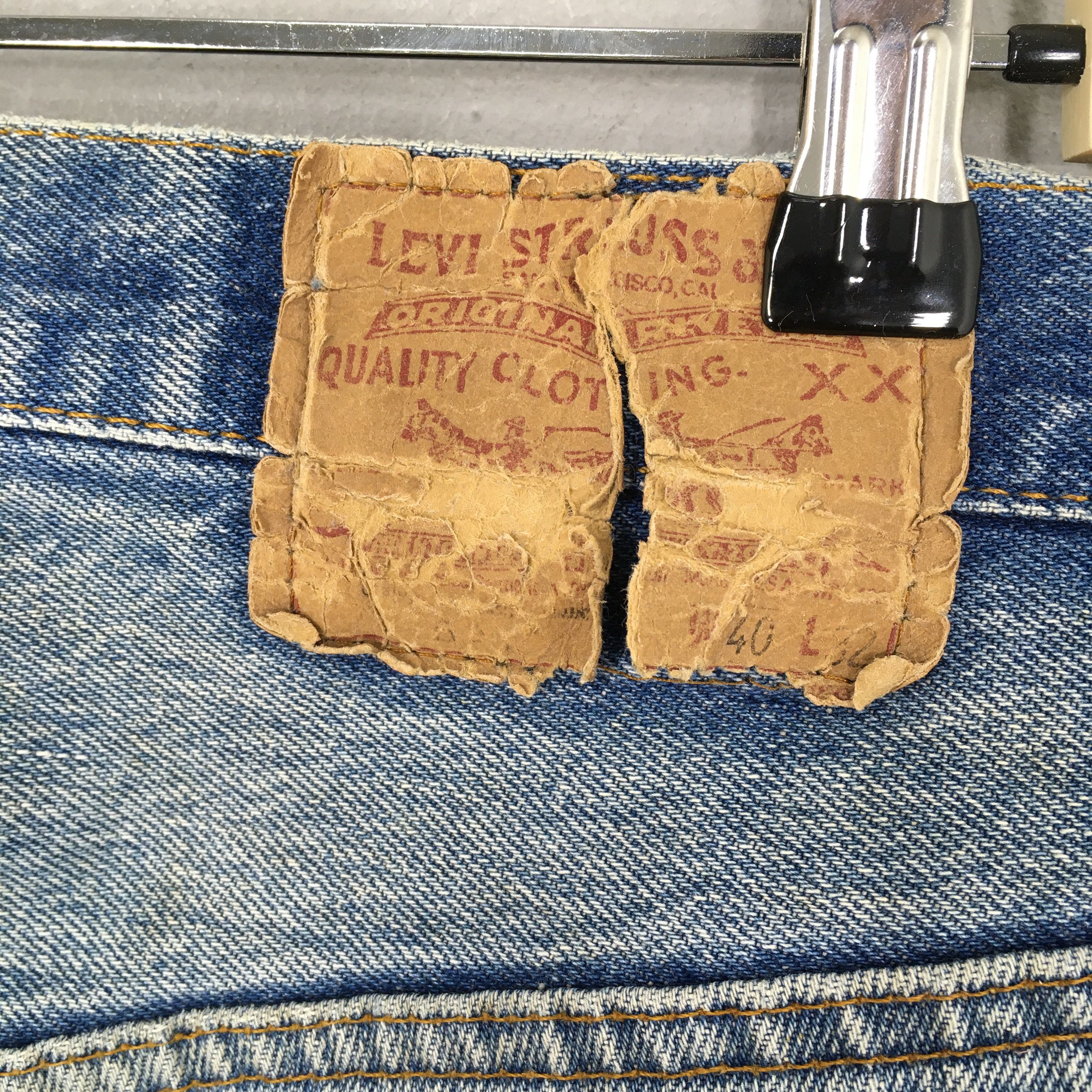 Levi's Size 37x28.5 Vintage 90s Levi's 501 Distressed Jeans S1749 Size US 37 - 13 Thumbnail