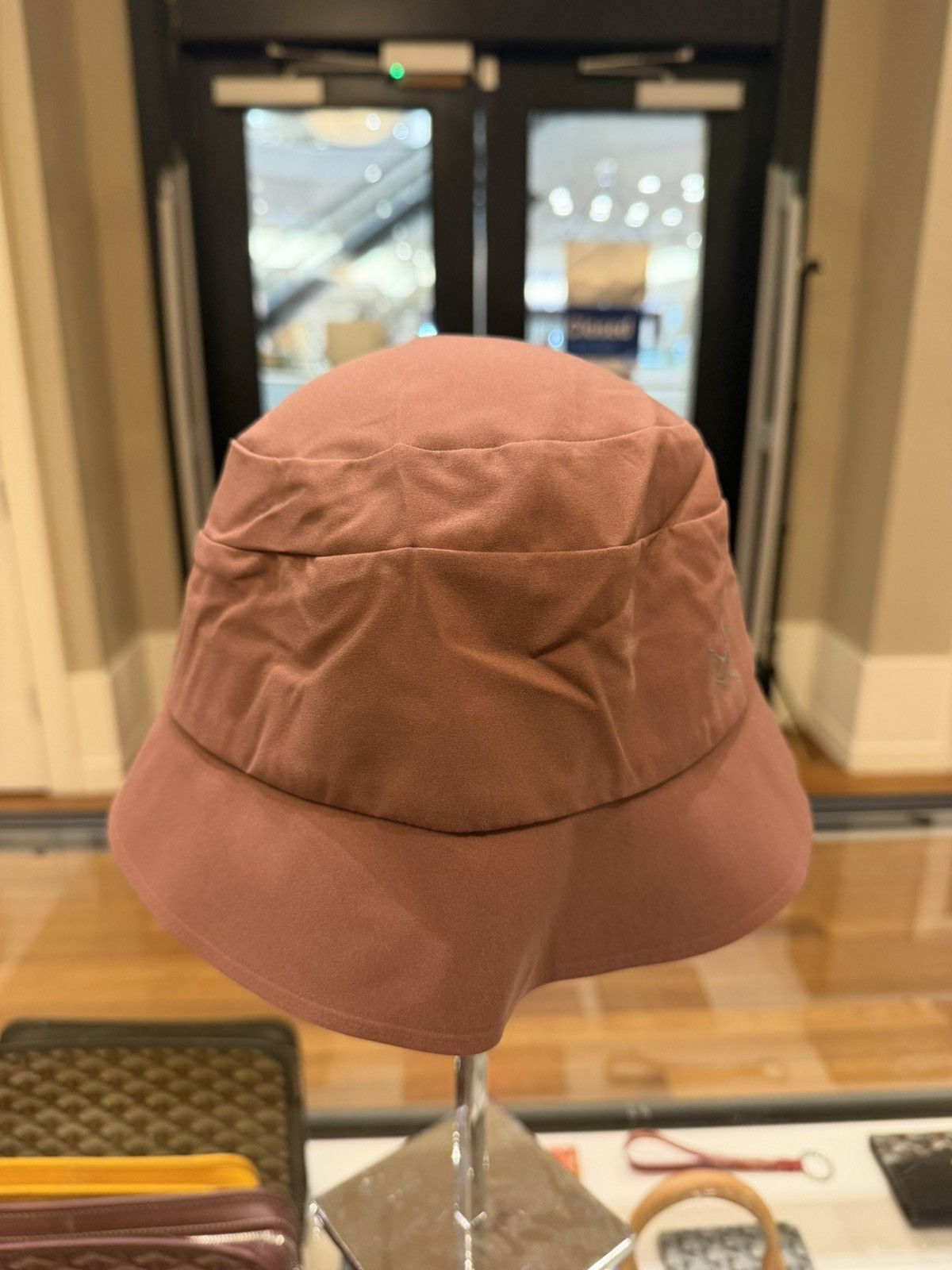 Arc'teryx Arc’ Teryx x Palace Sinsolo Bucket Hat - Purple Size ONE SIZE - 2 Thumbnail