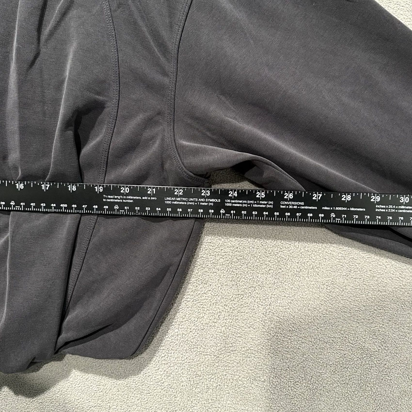 Athleta Athleta Seasoft Hoodie L Gray Full Zip Logo Pockets Women Regular Size XS-XL Size L / US 10 / IT 46 - 7 Thumbnail