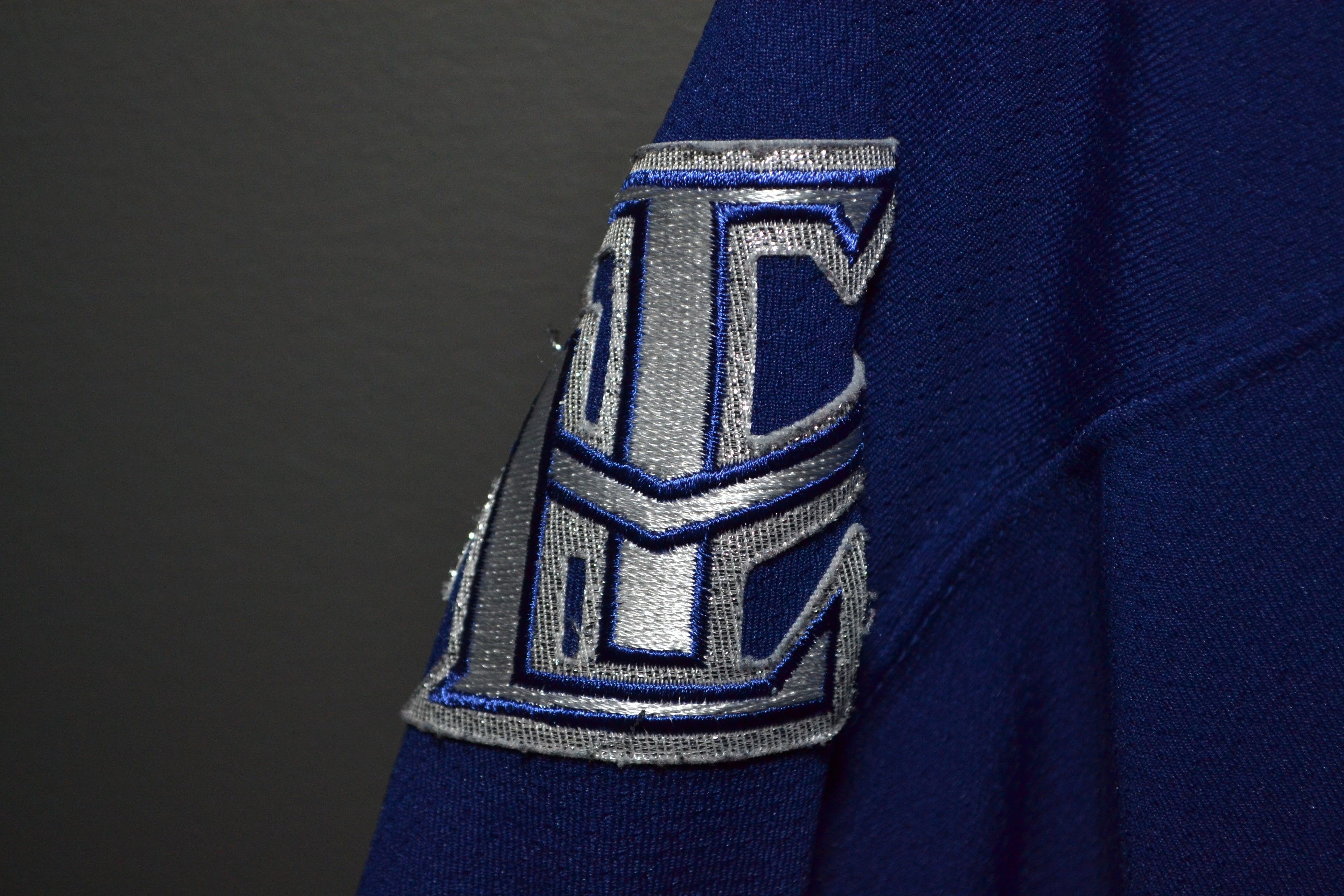 Ccm Toronto Maple Leafs 1990s NHL CCM Air-Knit Jersey Vintage XL Size US XL / EU 56 / 4 - 4 Thumbnail