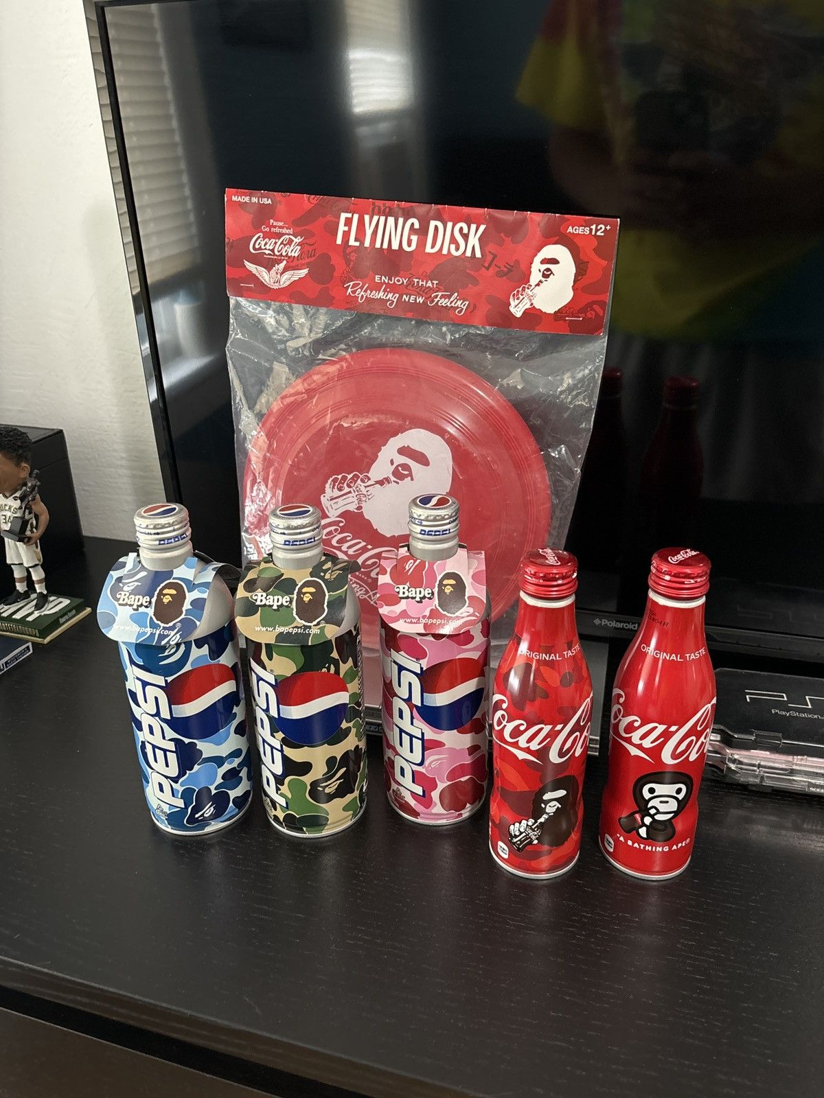 Bape × Coca Cola × Pepsi Bape x Coca Cola Bottles + "Flying Disk" + Pepsi Bottles Size ONE SIZE - 1 Thumbnail