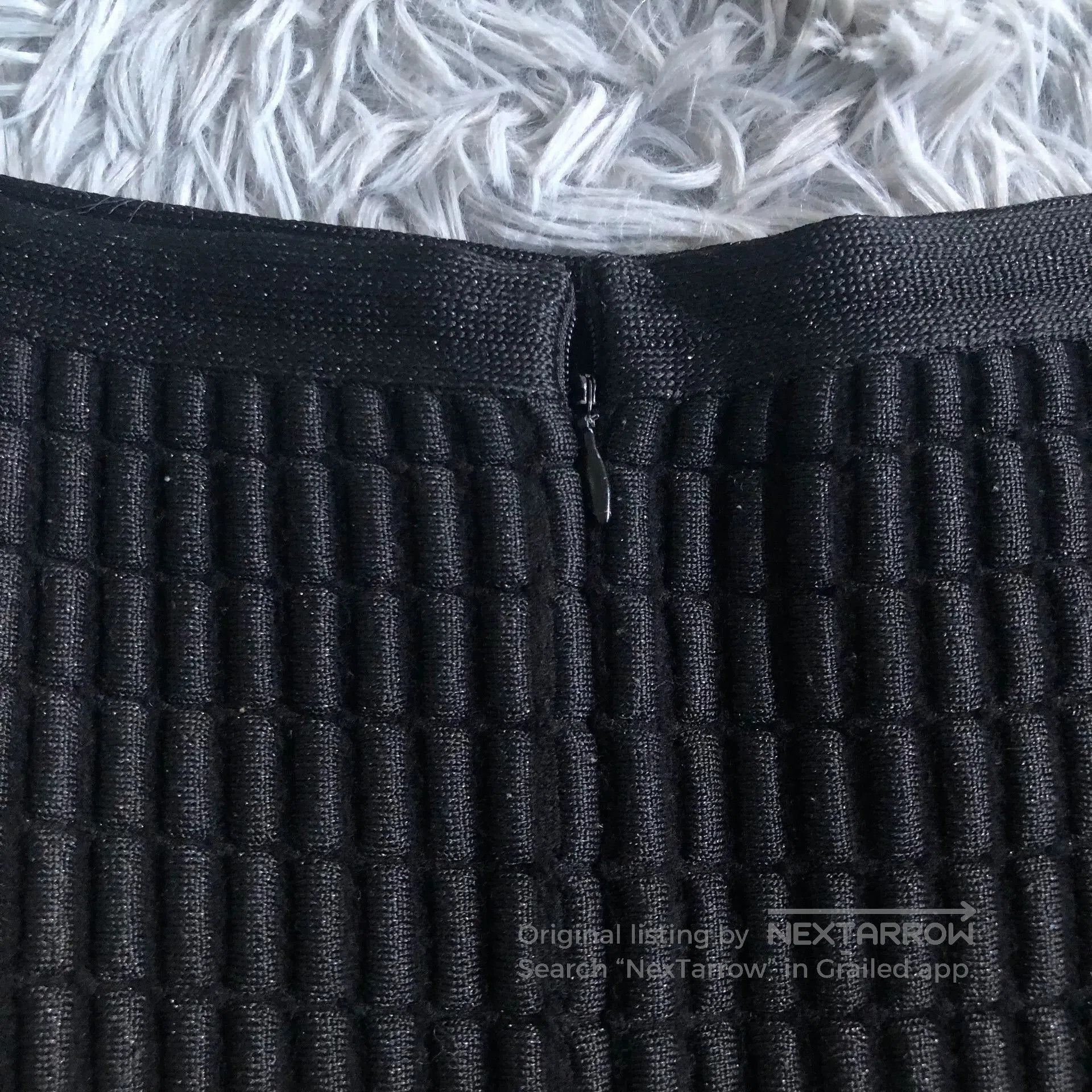Chanel Chanel Black Quilted Glitter Skirt. Size 39" - 3 Thumbnail