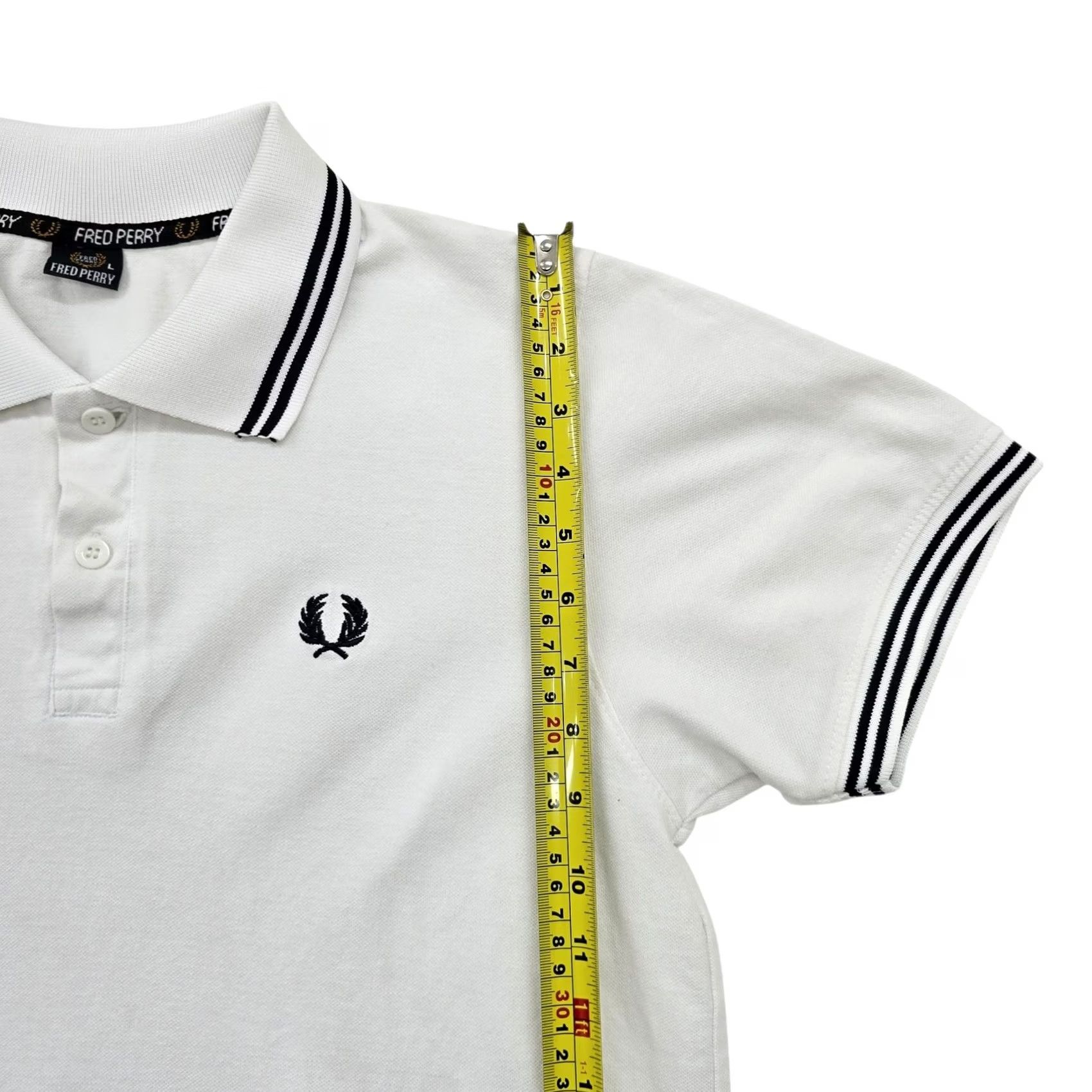 Fred Perry Fred Perry Men's White Twin Tipped Polo Shirt Size L Size US L / EU 52-54 / 3 - 5 Thumbnail