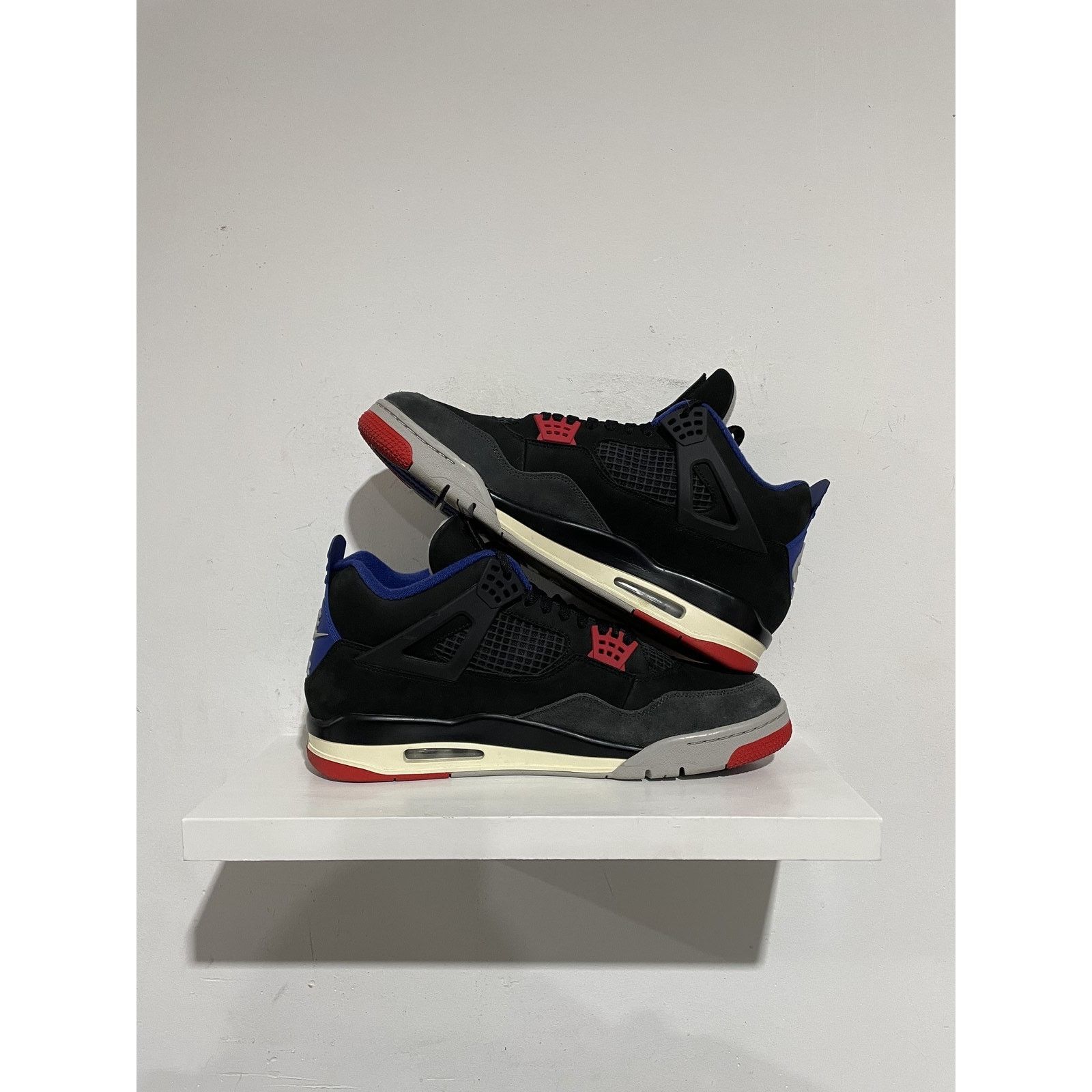 Jordan Brand NIKE JORDAN RARE AIR WHITE LETTERING SIZE 14 PREOWNED Size US 14 / EU 47 - 2 Thumbnail