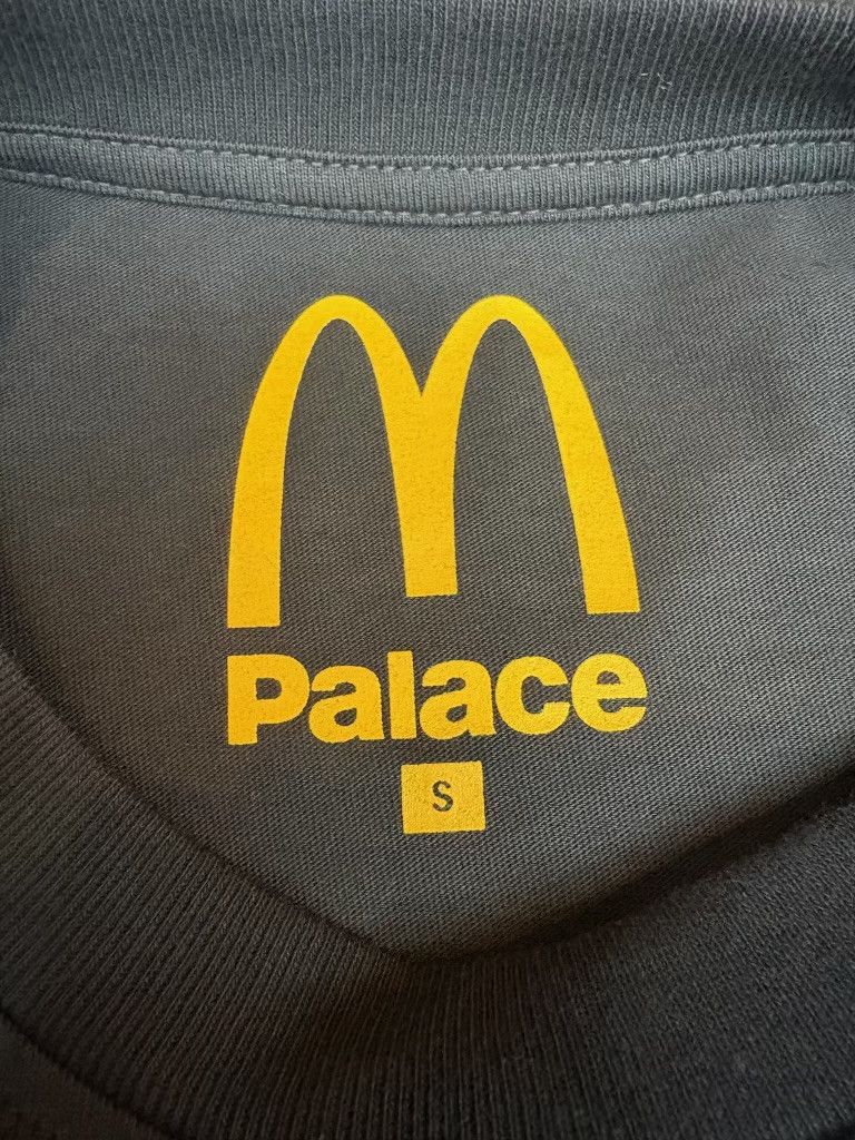 Palace Palace x McDonald's "Sign" T-Shirt (Black) Size US S / EU 44-46 / 1 - 4 Thumbnail