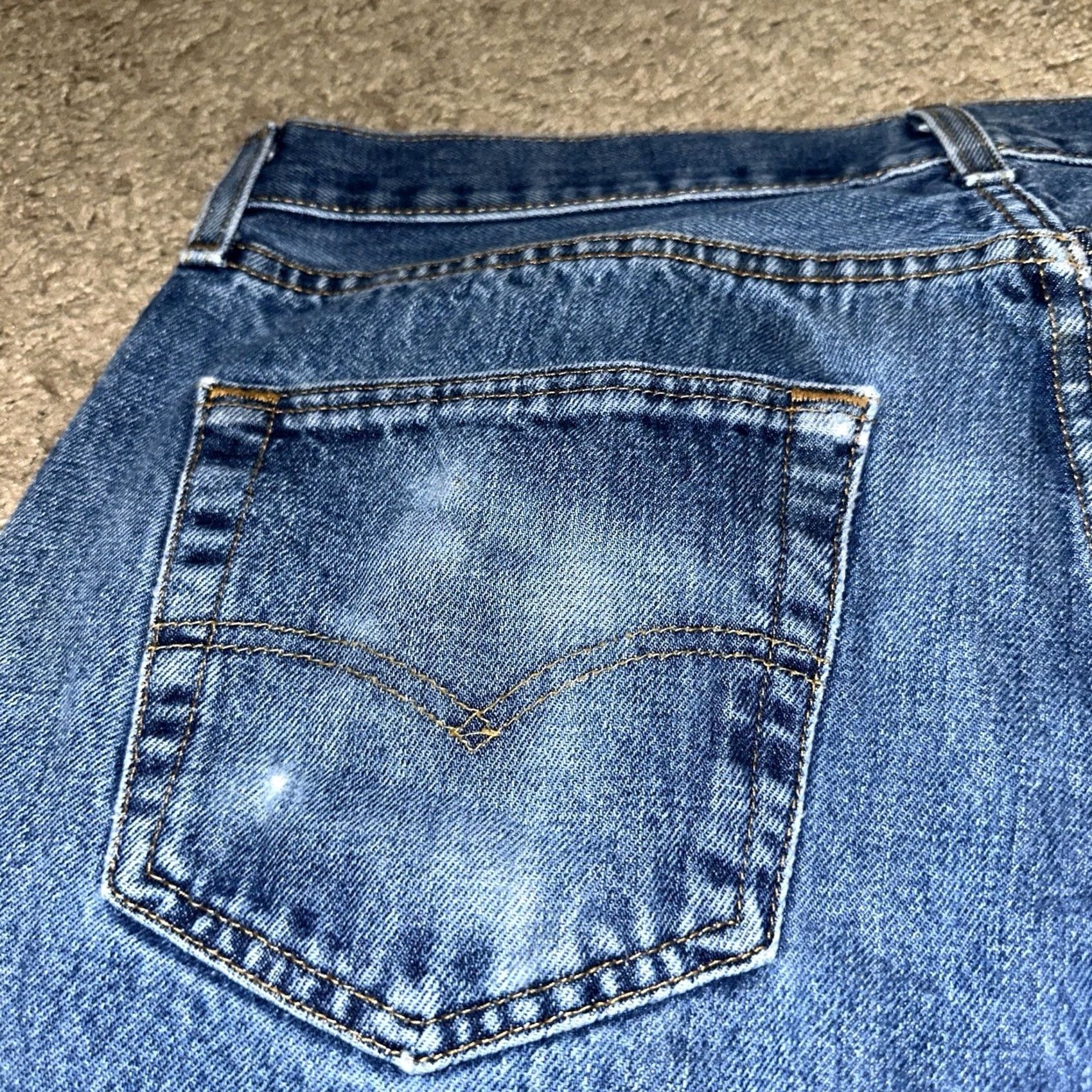 Levi's Levi's 501 Jeans Mens 33x30 Button Fly Straight Leg Denim Blue Medium Wash Pants 80s 90s Size US 33 - 6 Thumbnail