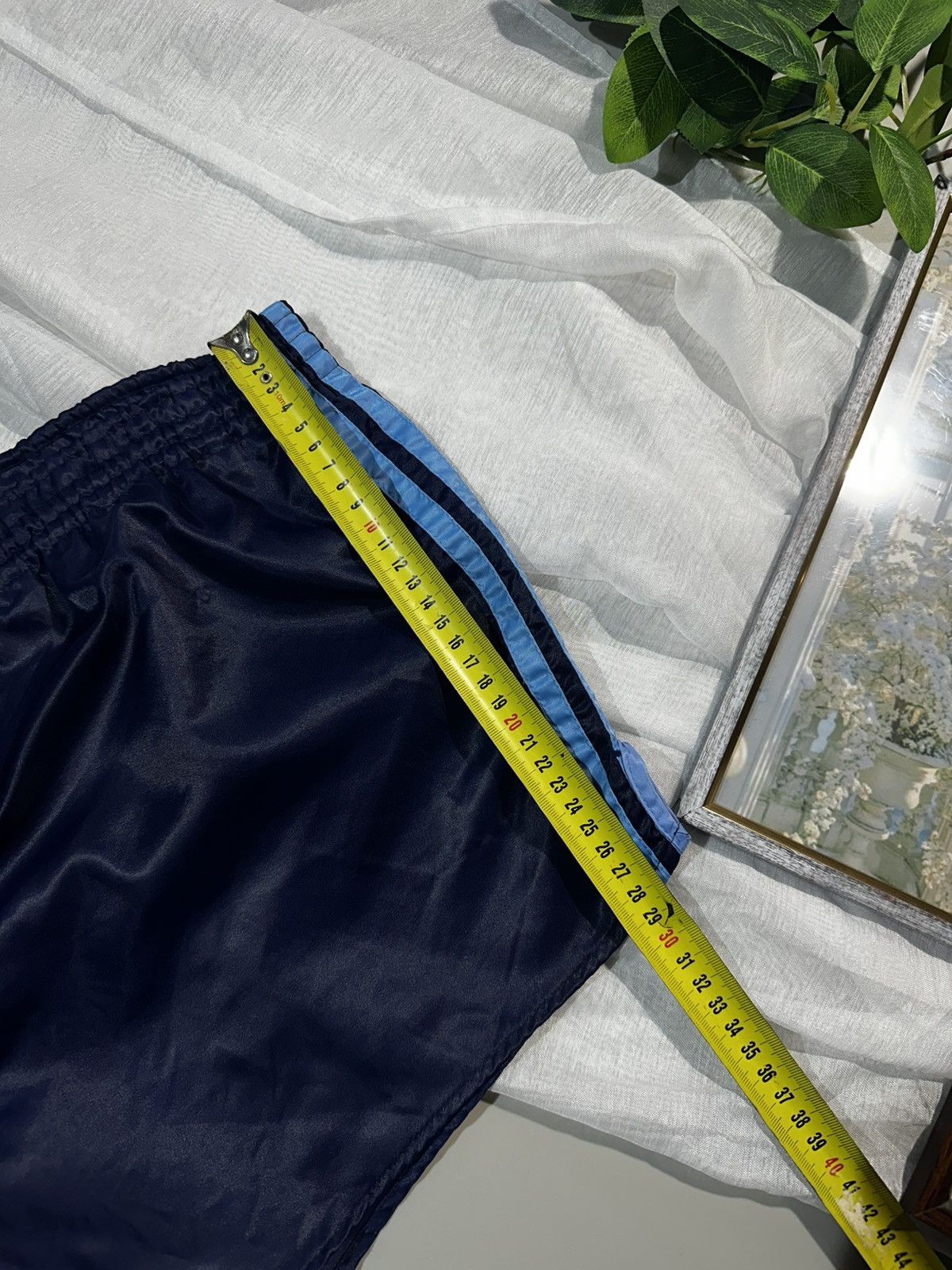 Adidas Vtg 70s Adidas Pinstripe Sprinter Shorts West in Germany Size US 34 / EU 50 - 14 Thumbnail