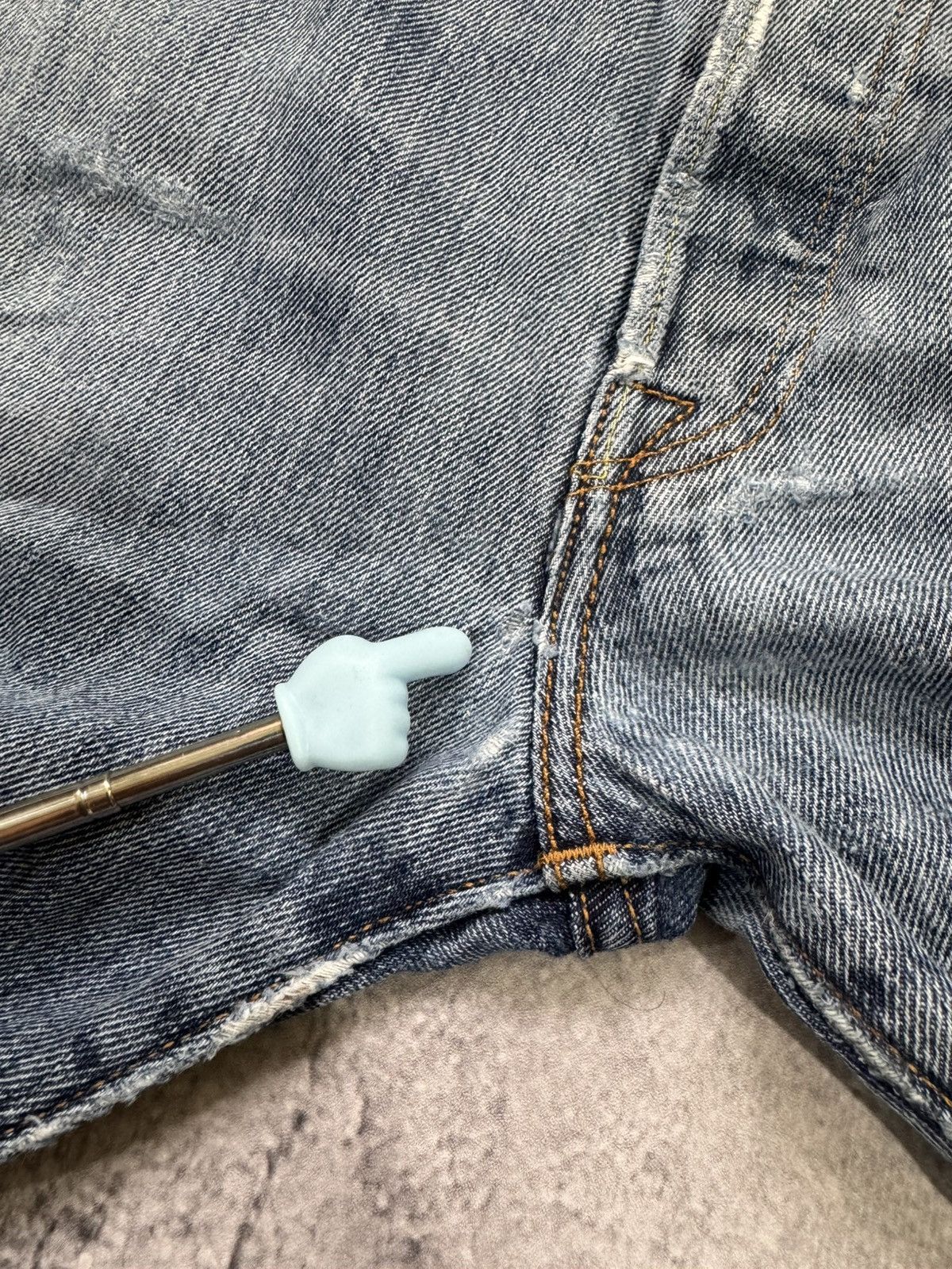 Levi's Levis 501 Distressed Jeans 33x30 Size US 33 - 22 Thumbnail