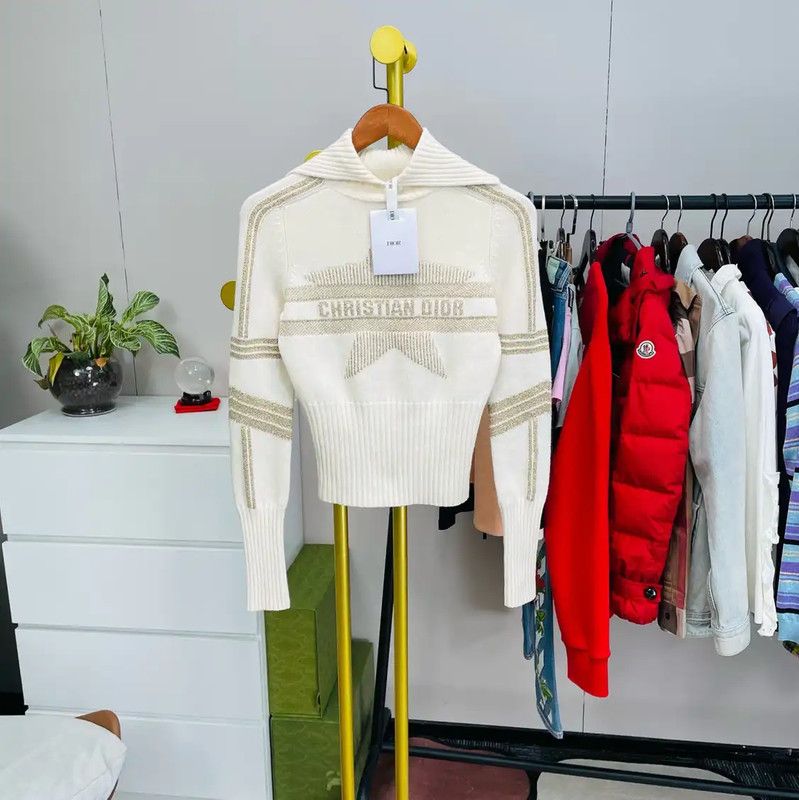 Dior Dior White Knit Pullover Sweater for Women 0089 Size S / US 4 / IT 40 - 1 Thumbnail