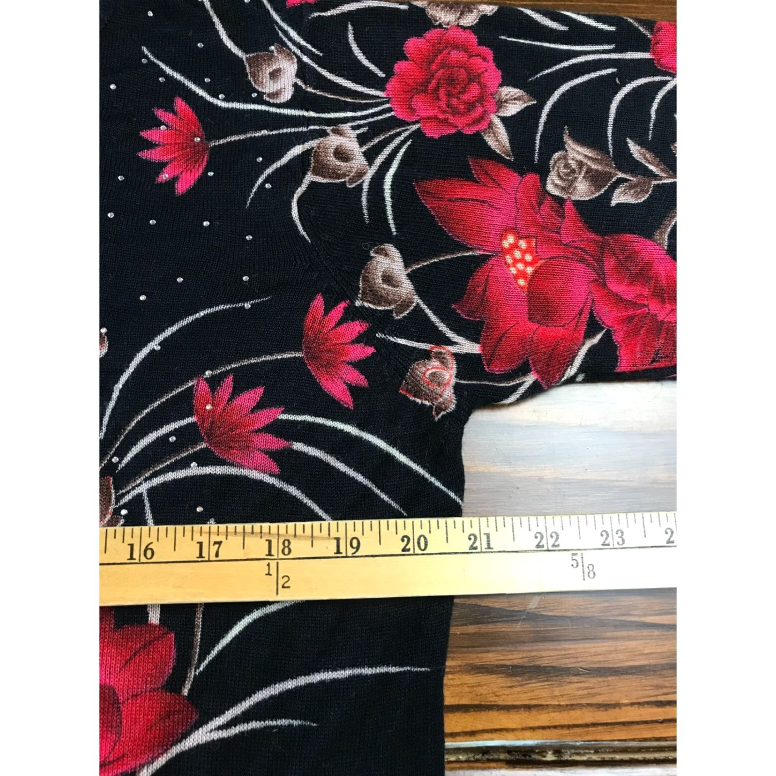 Vintage Cathy Daniels Sweater Women's XL Black Floral 1/2 Sleeve Jeweled Pullover Knit Size XL / US 12-14 / IT 48-50 - 4 Thumbnail