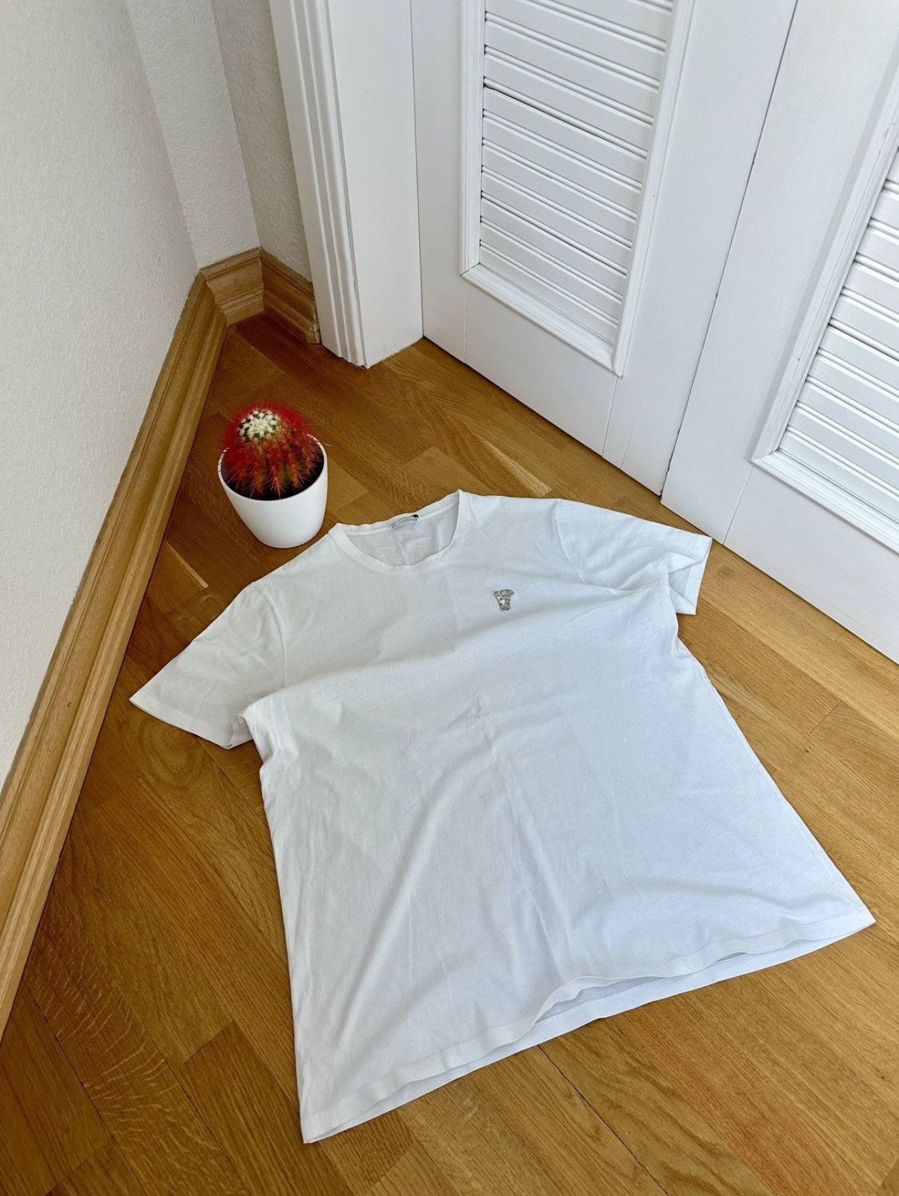 Versace Vintage Versace T-shirt Oversize Fit Face Logo Size US XL / EU 56 / 4 - 2 Thumbnail