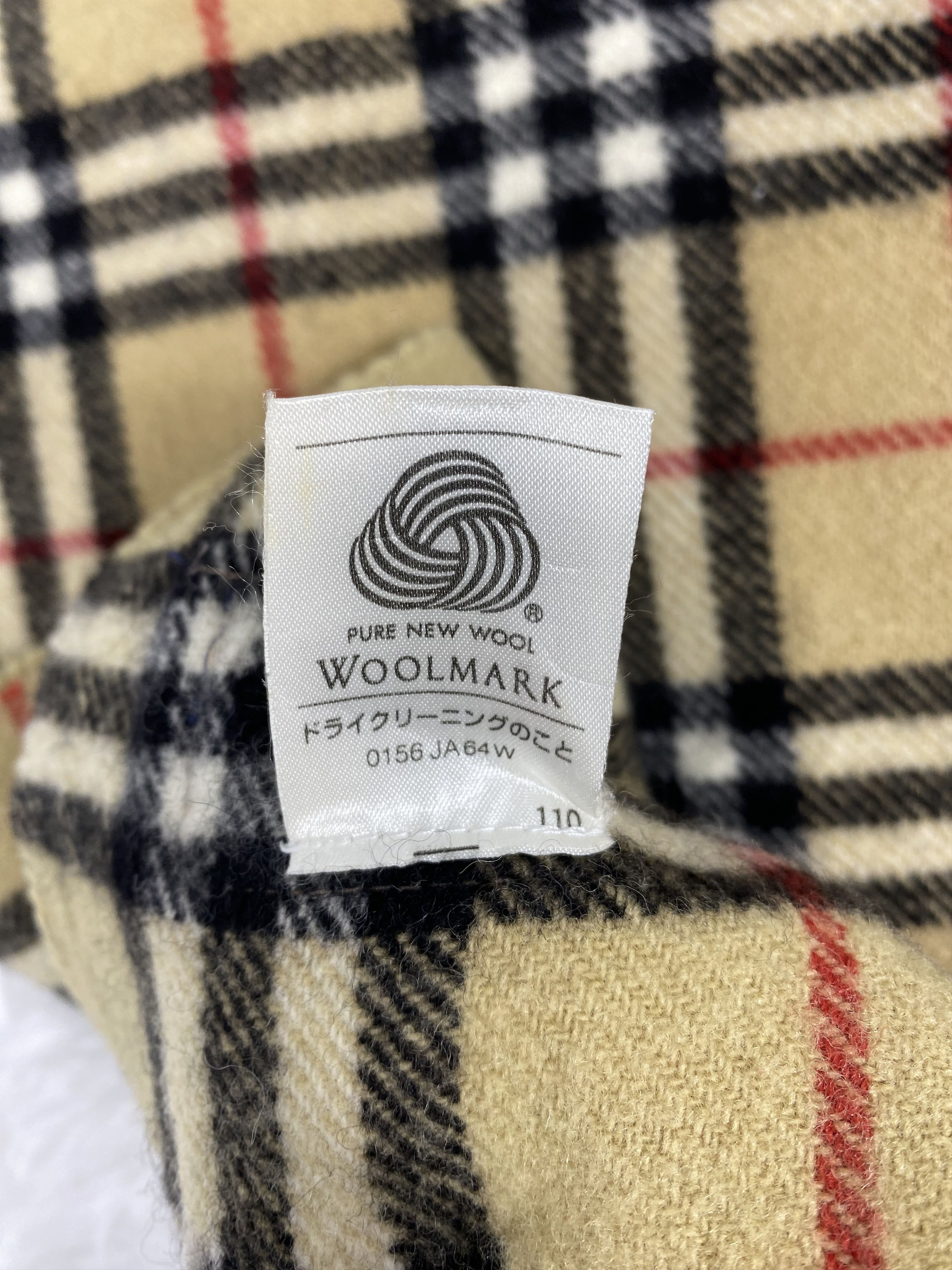 Burberry Vintage Burberry Wide Scarf / Muffler Neckwear PM0099 Size ONE SIZE - 9 Thumbnail