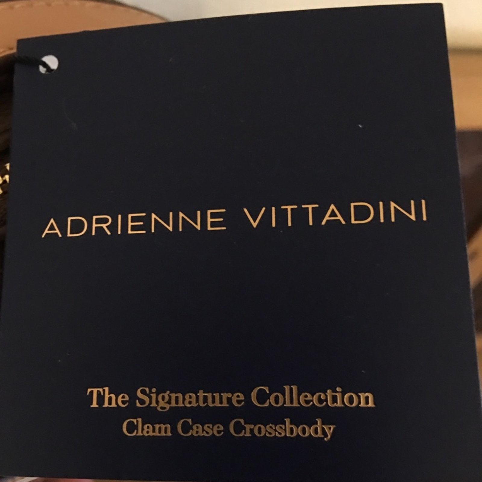 Other Adrienne Vittadini chocolate clam crossbody bag Size ONE SIZE - 11 Thumbnail