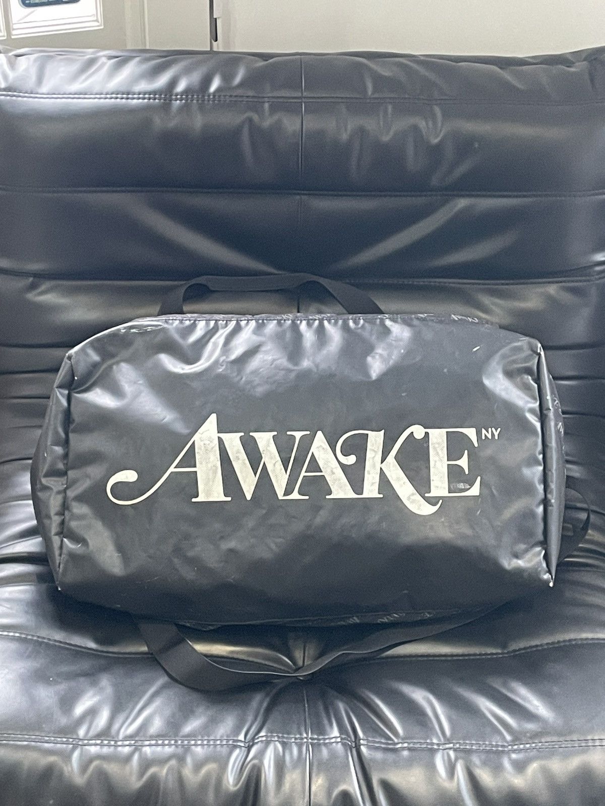 Awake NY Awake NY 3m Reflective Logo Duffle Bag Black Size ONE SIZE - 4 Thumbnail