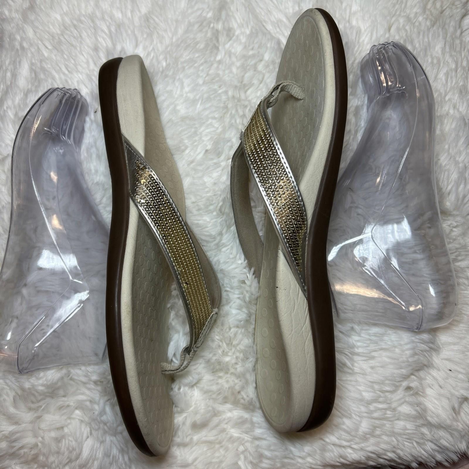 Vionic VIONIC Dillon Shine Toe Post Women’s Sz10 Flip Flop Sandal Size US 10 / IT 40 - 4 Thumbnail