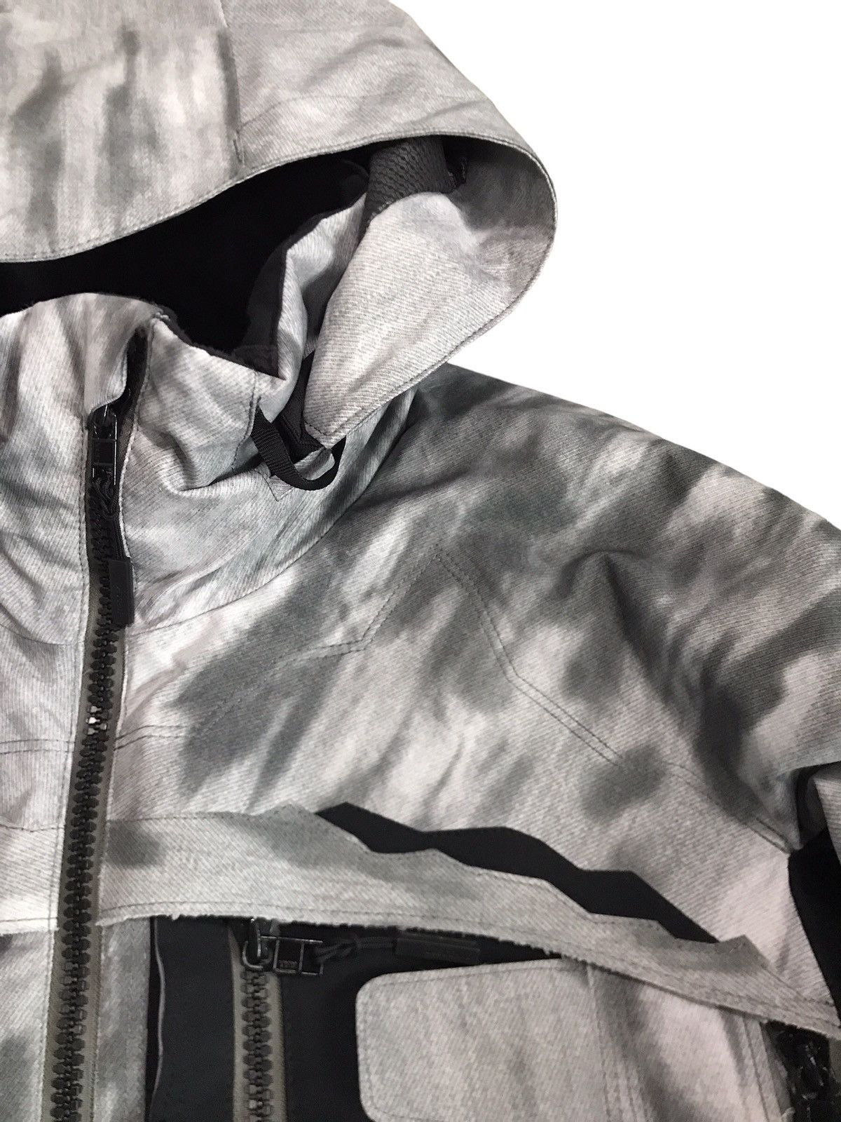 Descente DESCENTE GYD Mission Printed Technical Snow Jacket Size US S / EU 44-46 / 1 - 5 Thumbnail