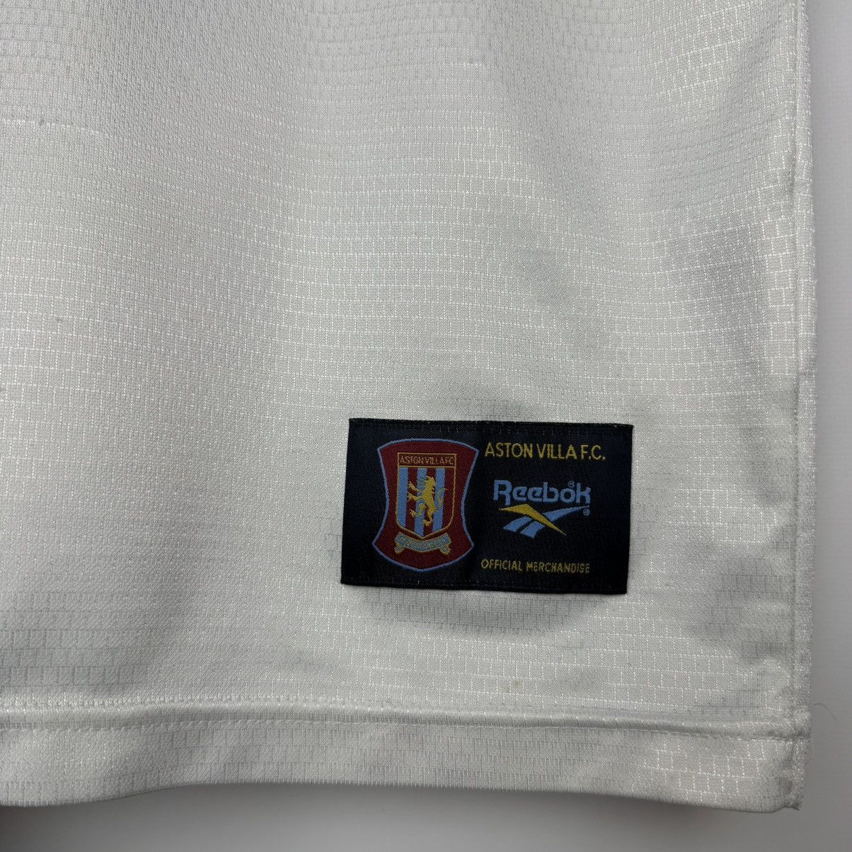 Reebok ASTON VILLA 1997 1998 AWAY FOOTBALL SHIRT SOCCER JERSEY Size US S / EU 44-46 / 1 - 5 Thumbnail