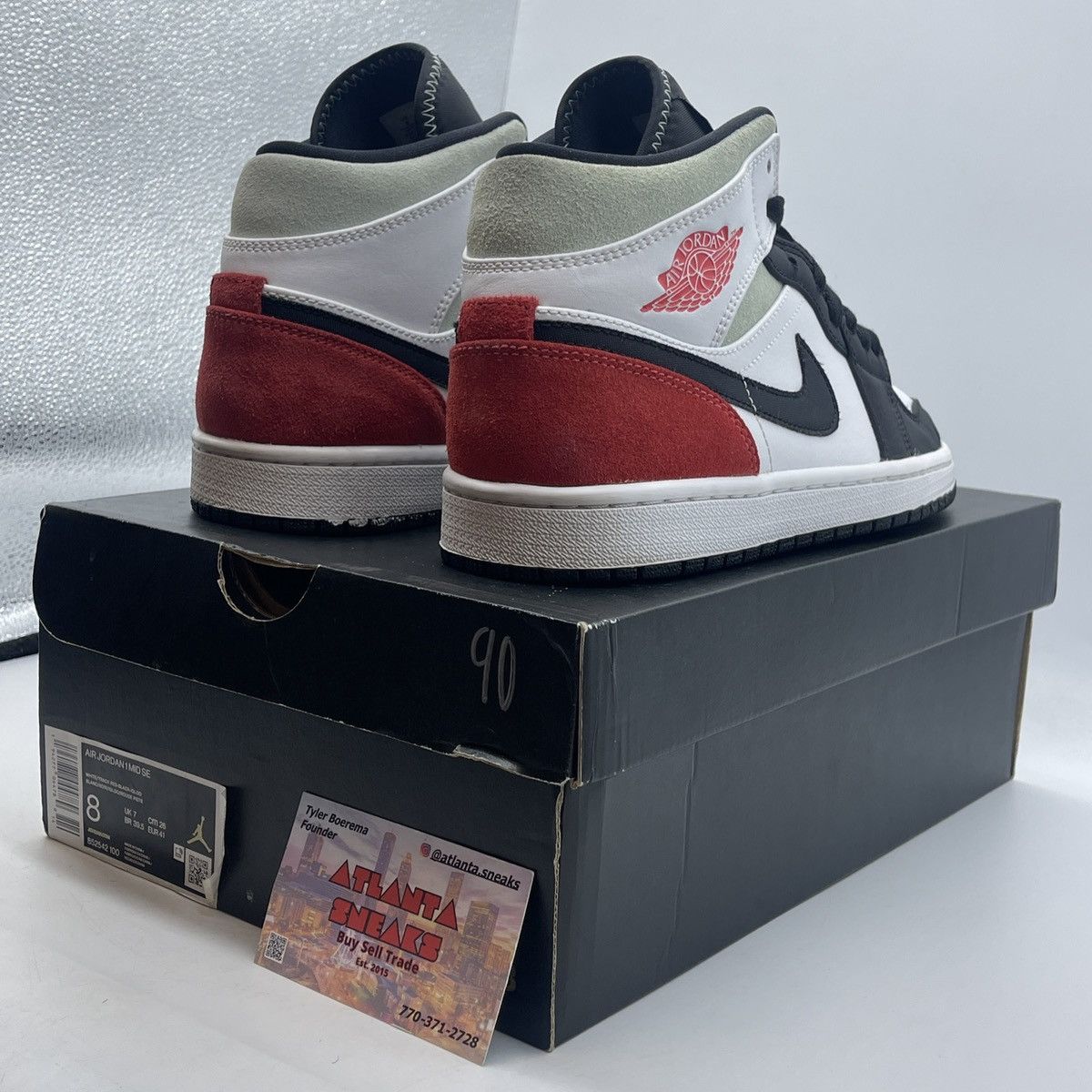 Jordan Brand Air Jordan 1 mid red black toe Size US 8 / EU 41 - 6 Thumbnail