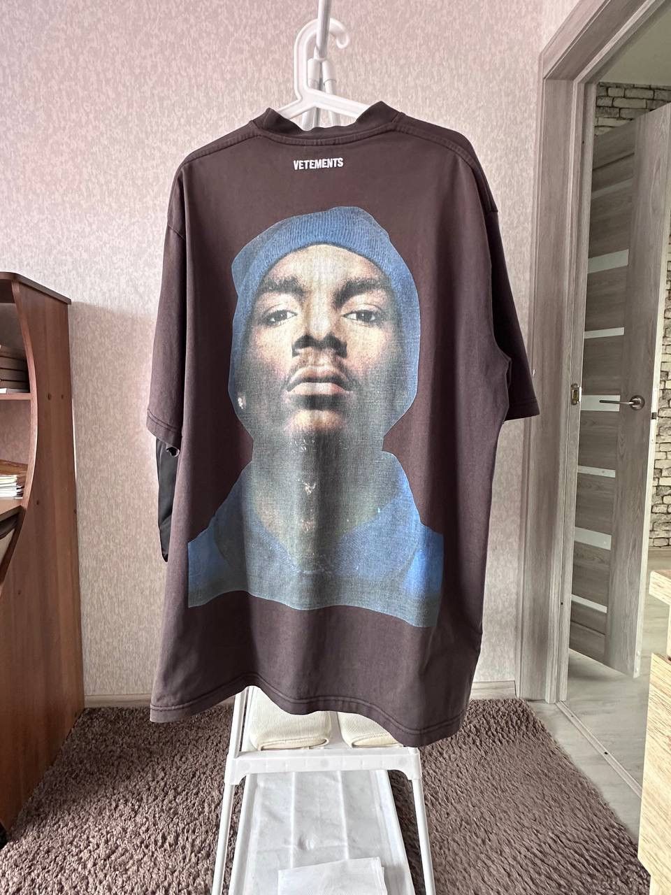 That $1,000 Snoop Dogg Tee Is Now $40 | GQ