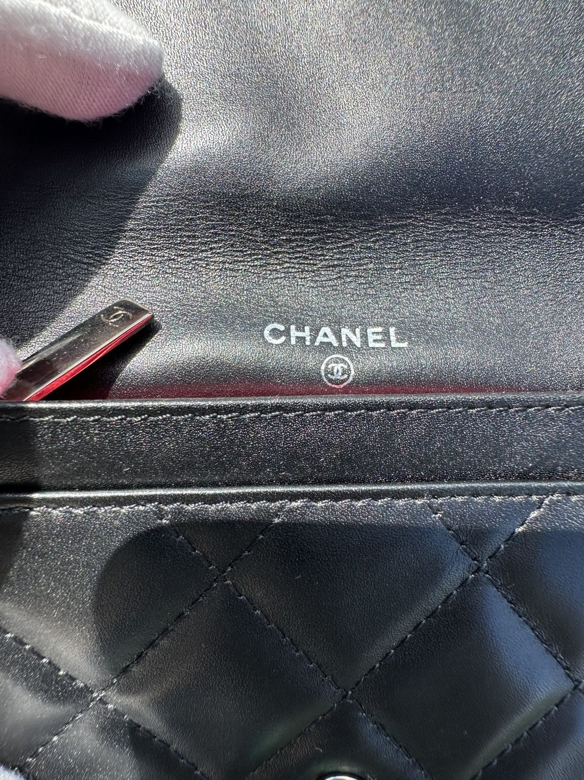 Chanel EXTREMELY RARE CHANEL CAMBON LINE BI-FOLD WALLET LAMBSKIN Size ONE SIZE - 4 Thumbnail