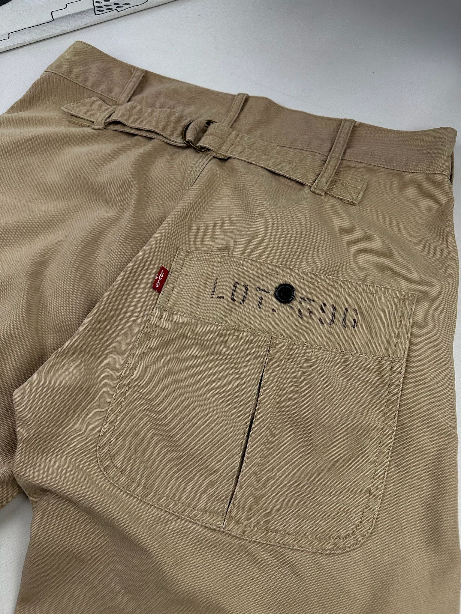 Levi's Levi’s Buckle back Shorts jeans Size US 30 / EU 46 - 12 Thumbnail