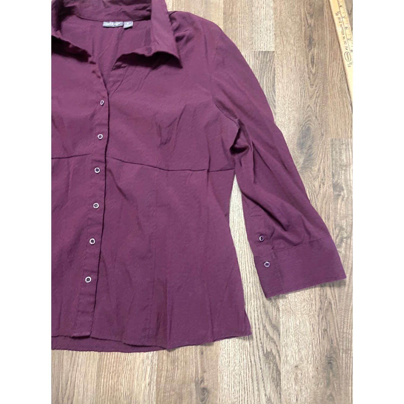 Apt. 9 apt. 9 Blouse Women's XL Maroon Button Up Long Sleeve Casual Fall Modern Regular Polyester Womens XL Blouse Button Up Size XL / US 12-14 / IT 48-50 - 4 Thumbnail