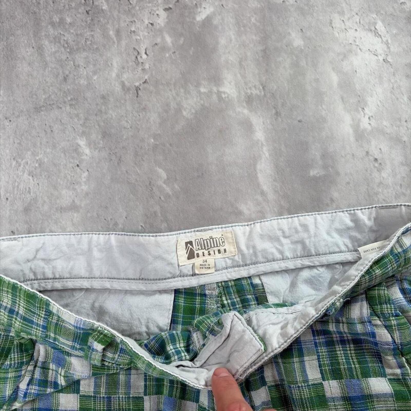 Other Y2K Green Plaid Alpine Design Grunge Baggy Skater Shorts Size US 34 / EU 50 - 4 Thumbnail