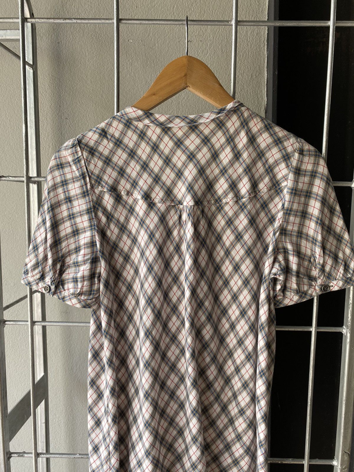 Burberry classic blouse