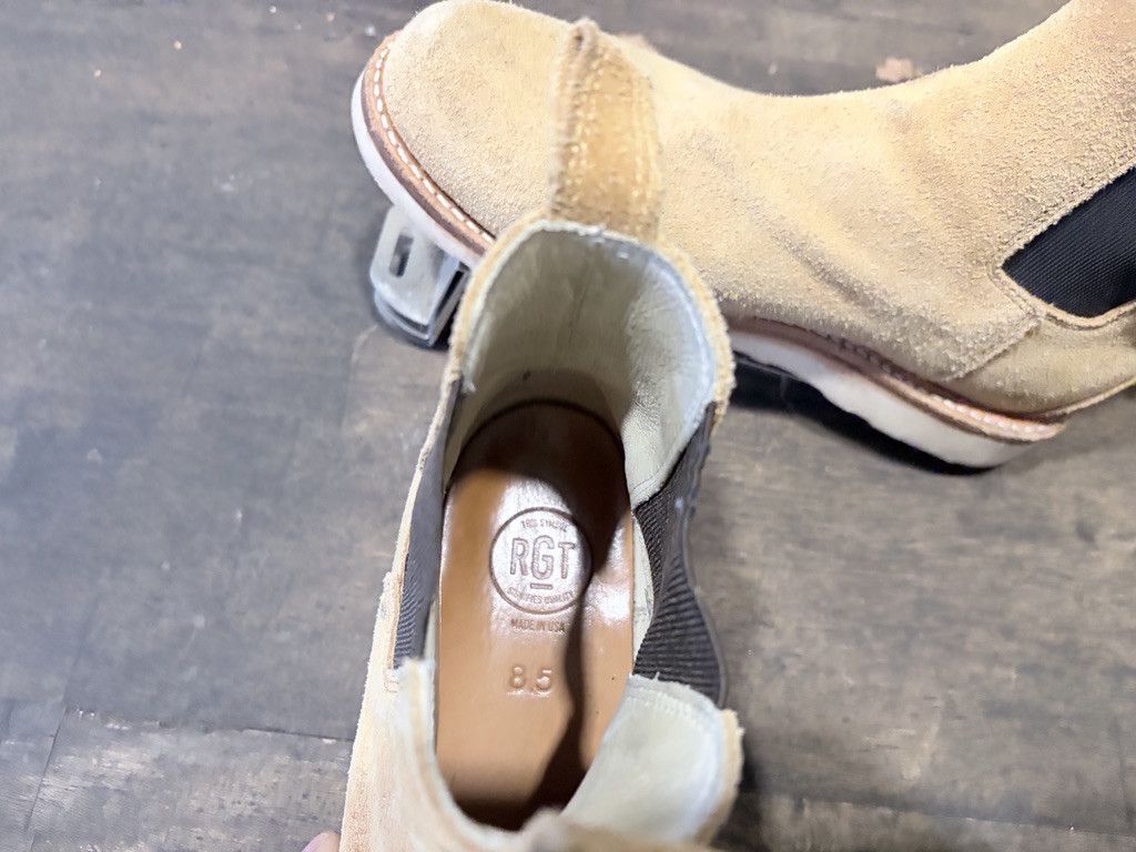Rogue Territory RGT Tan Suede Chelsea Boot Size US 8.5 / EU 41-42 - 10 Thumbnail
