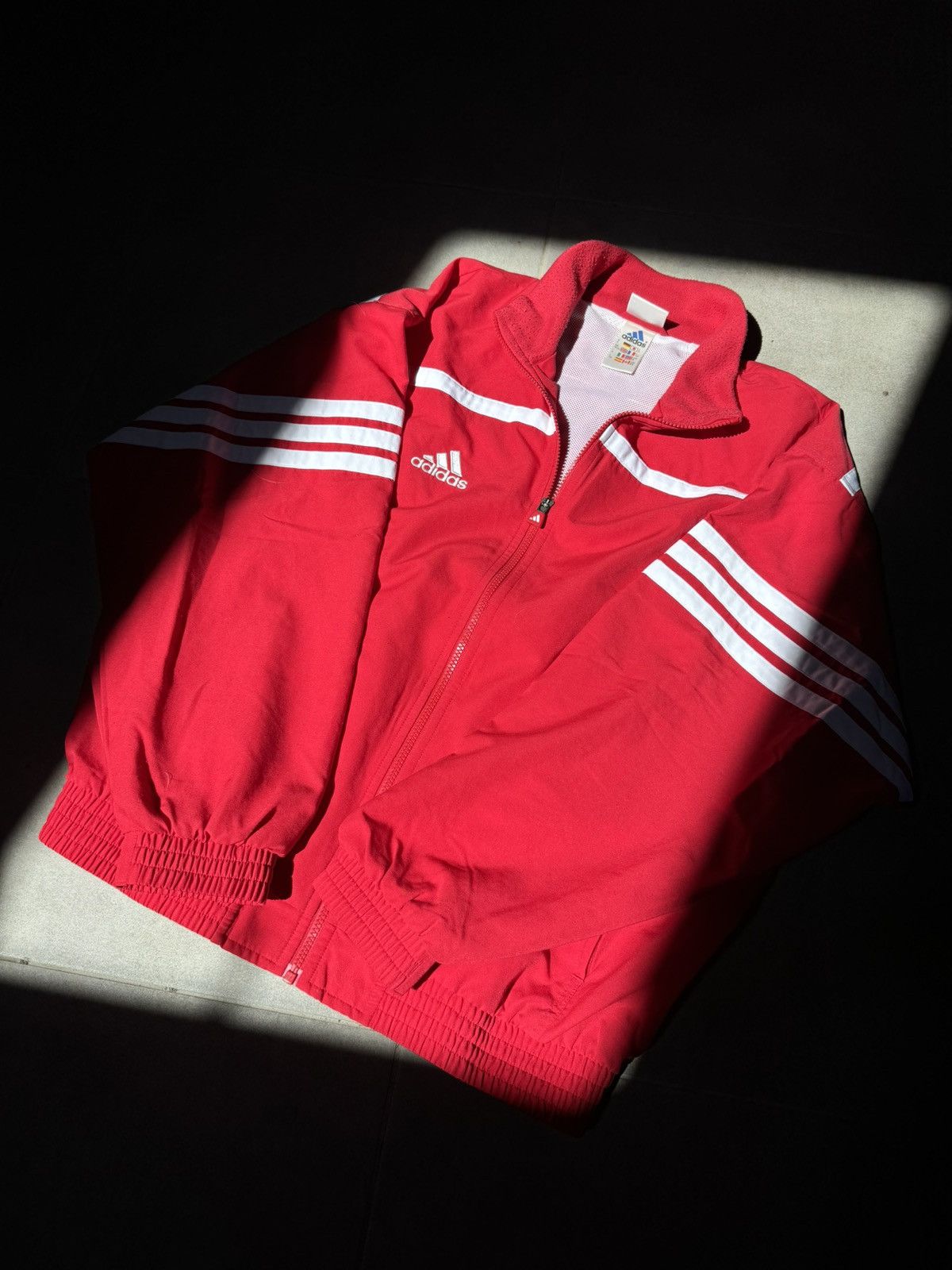 Adidas × Vintage Adidas Suisse vintage red jacket 00’ Size US M / EU 48-50 / 2 - 4 Thumbnail